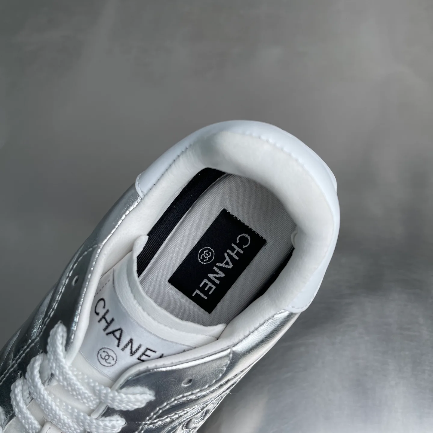 Men's Sneakers CHANEL 18519442