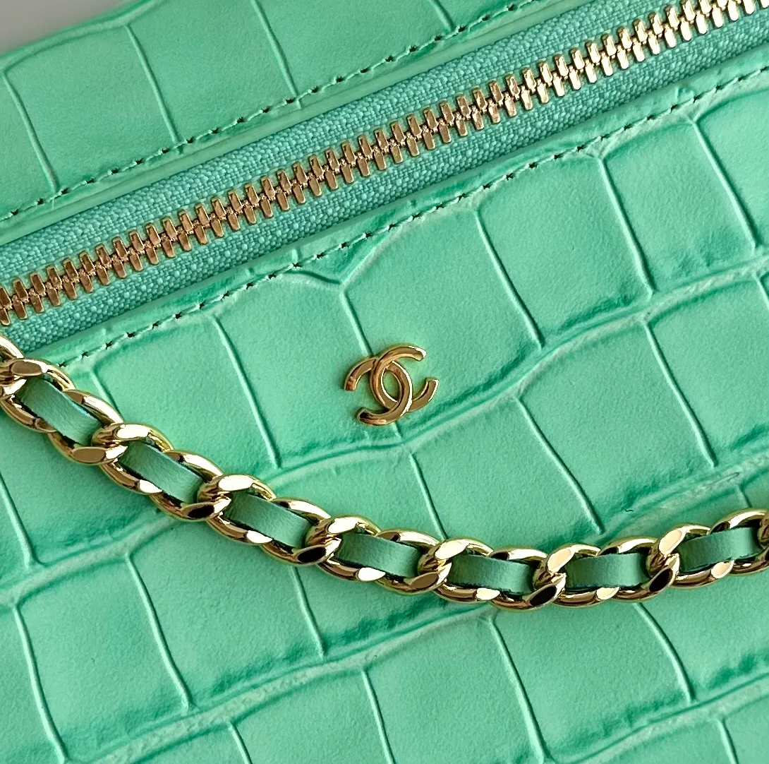 Women's Classic Handbags CHANEL 17827597