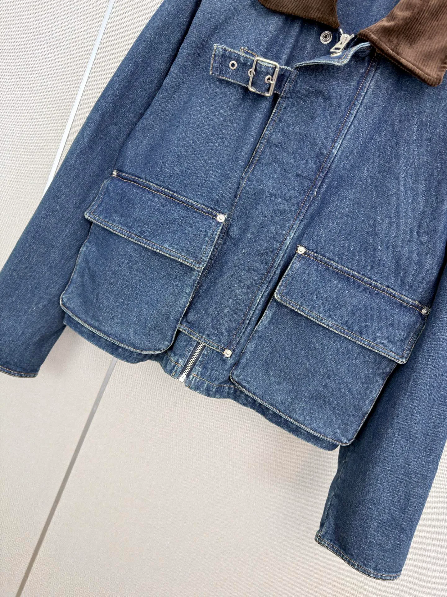 Women's Jackets And Down Jackets LOEWE 18108039