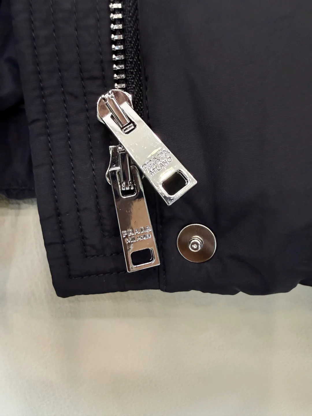 Women's Jackets And Down Jackets PRADA 18226363