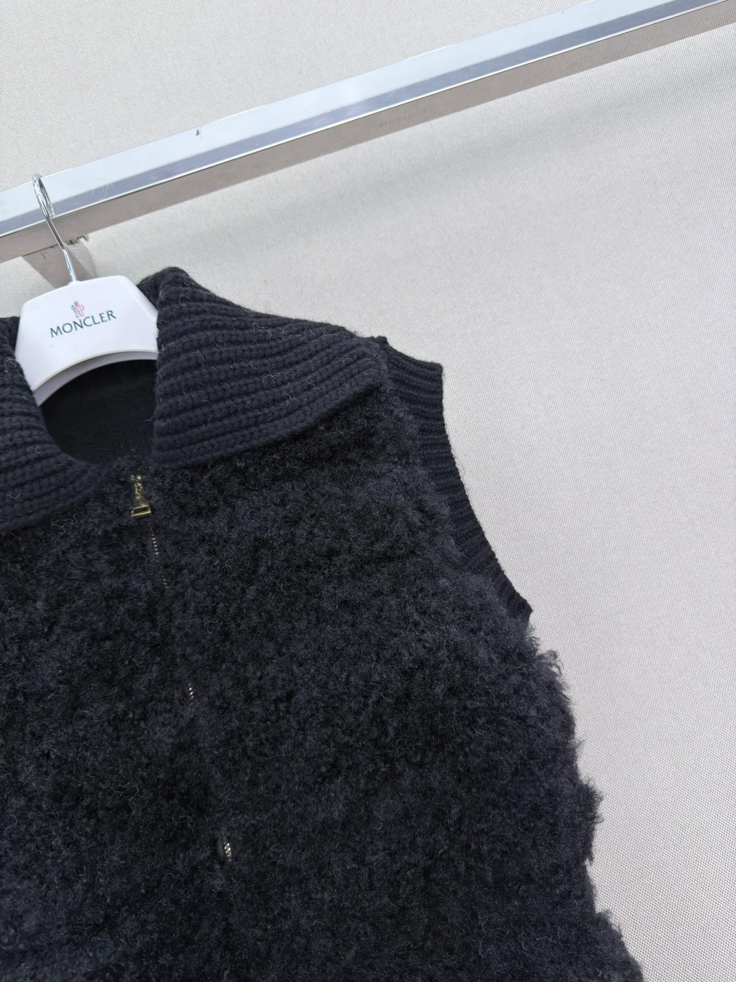 Women's Vests MONCLER 18108849