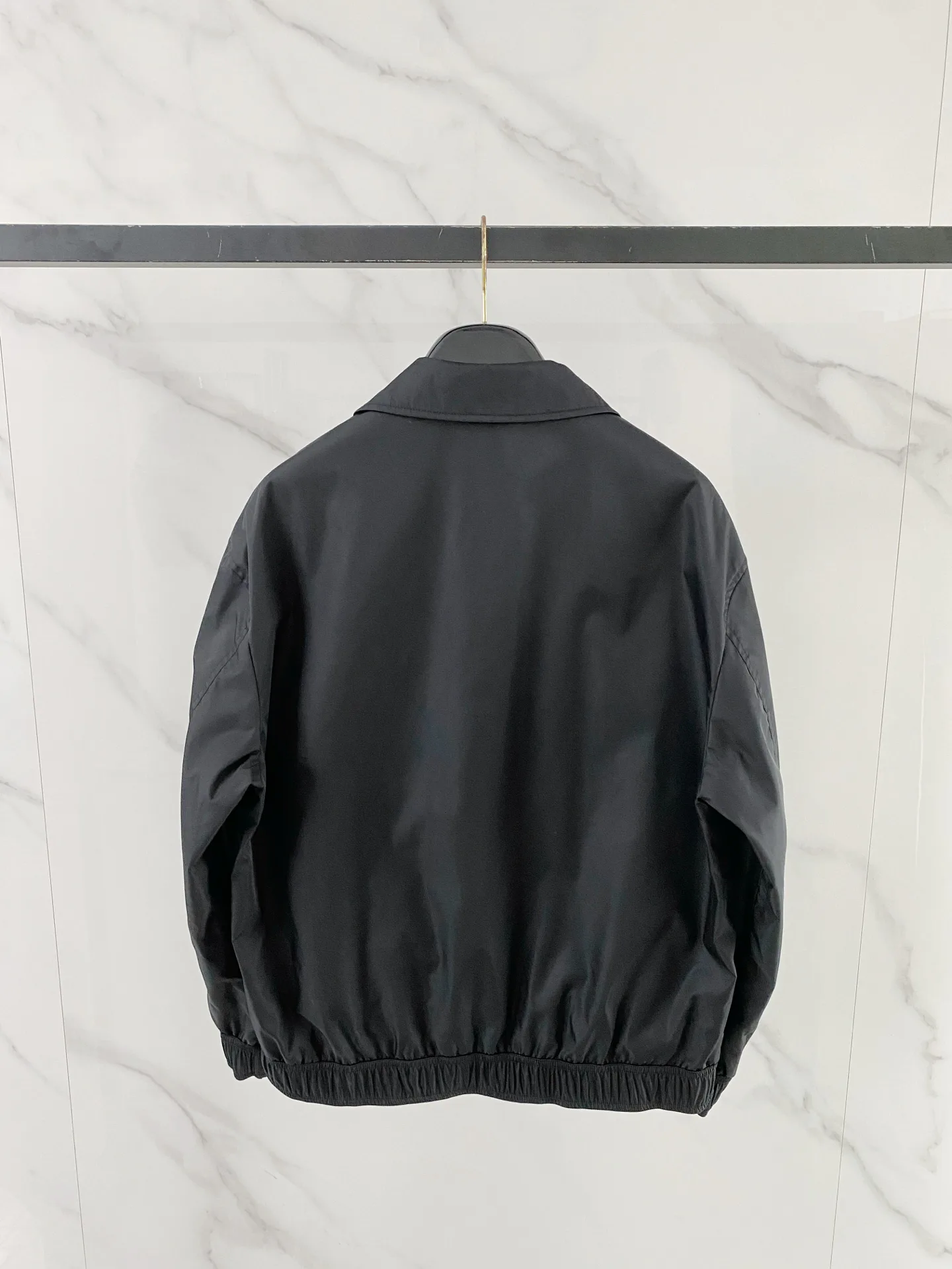 Куртки И Пуховики Мужские Prada 18609320