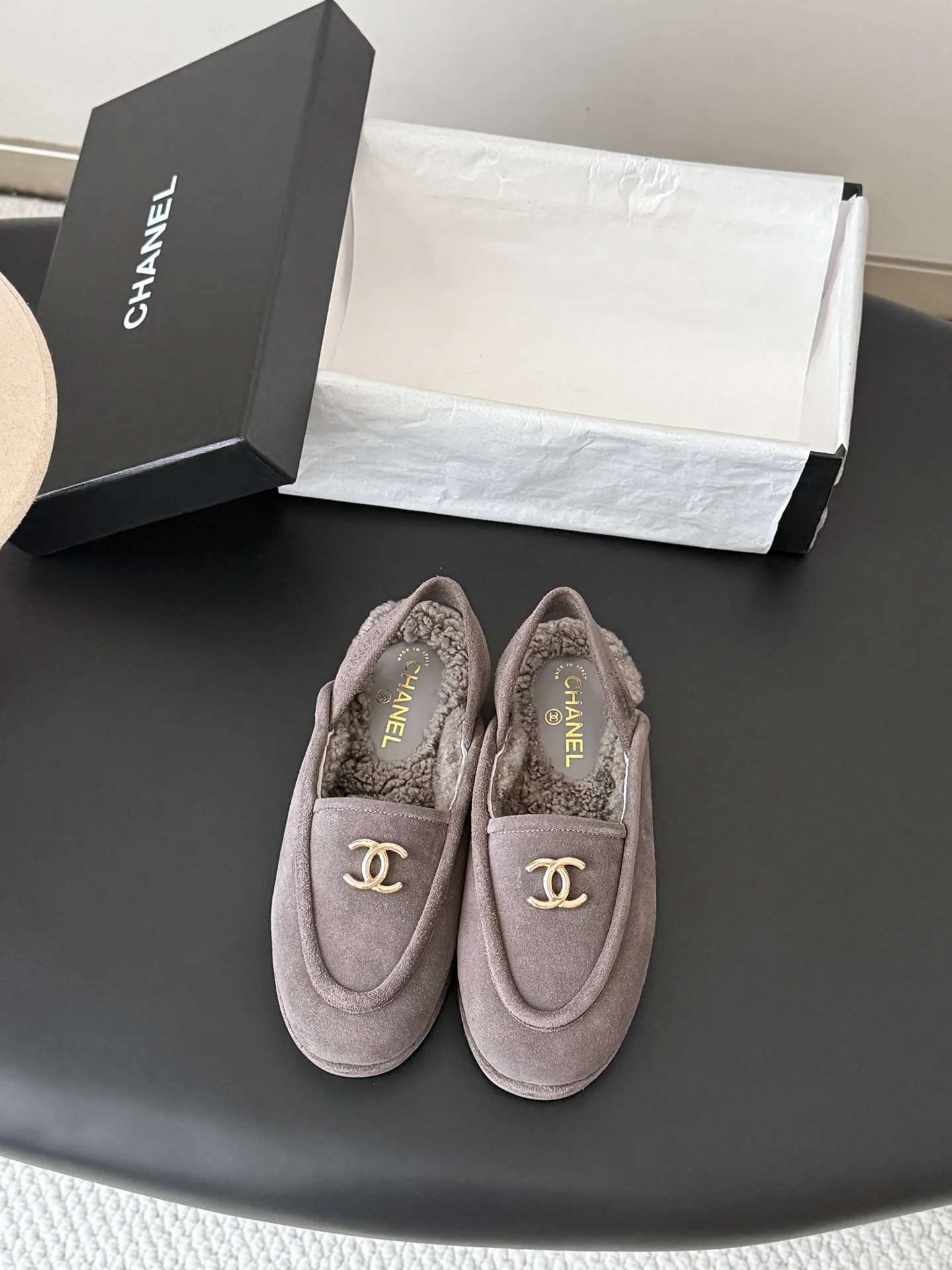 Women's Loafers And Moccasins CHANEL 18138970