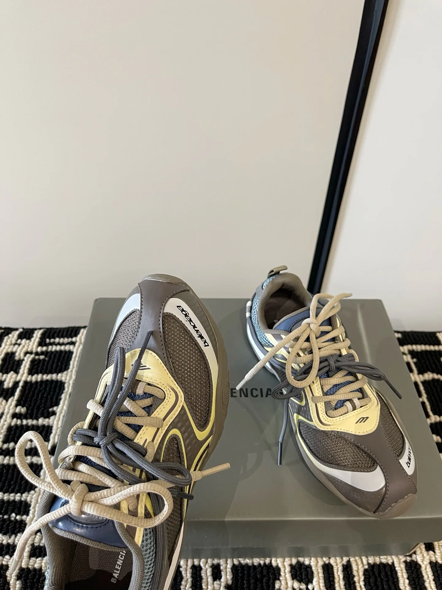 Women's Sneakers BALENCIAGA 18386313