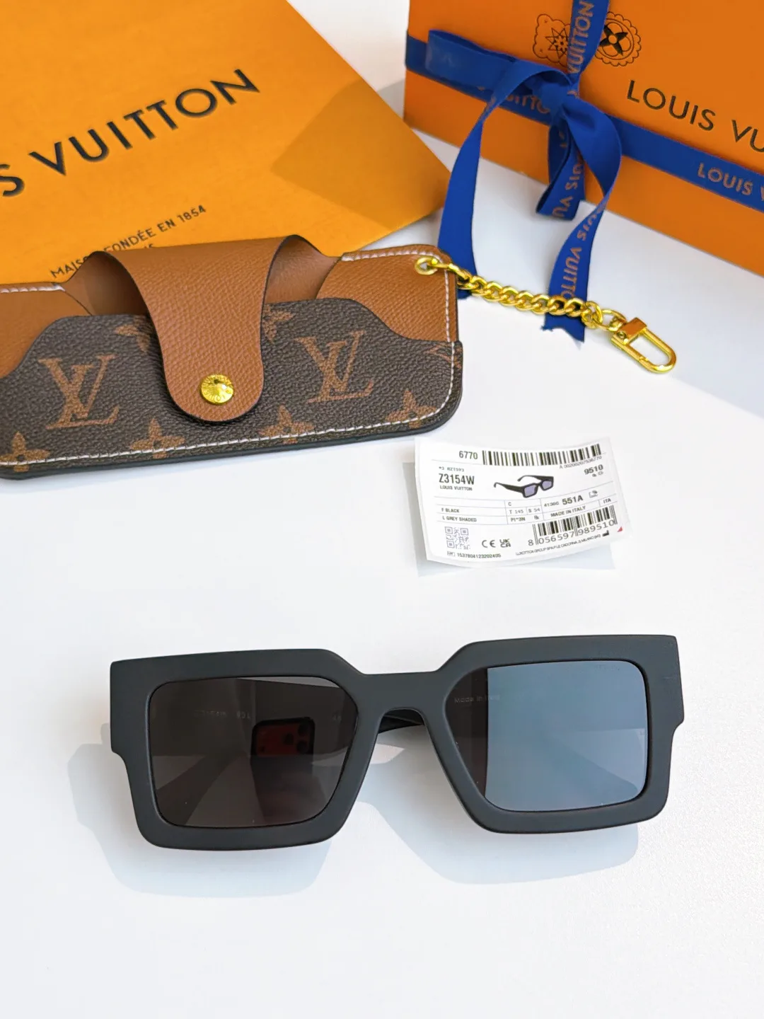 Glasses LOUIS VUITTON 17135564