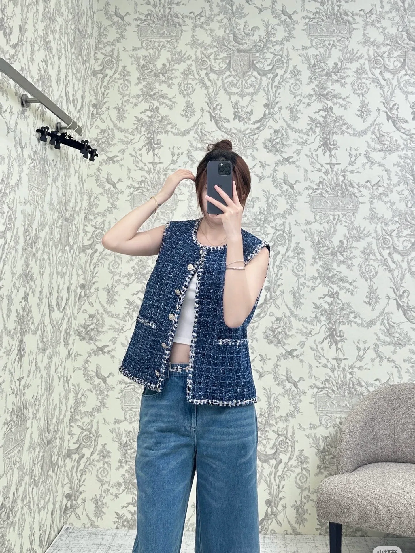 Women's Vests CHANEL 17144793