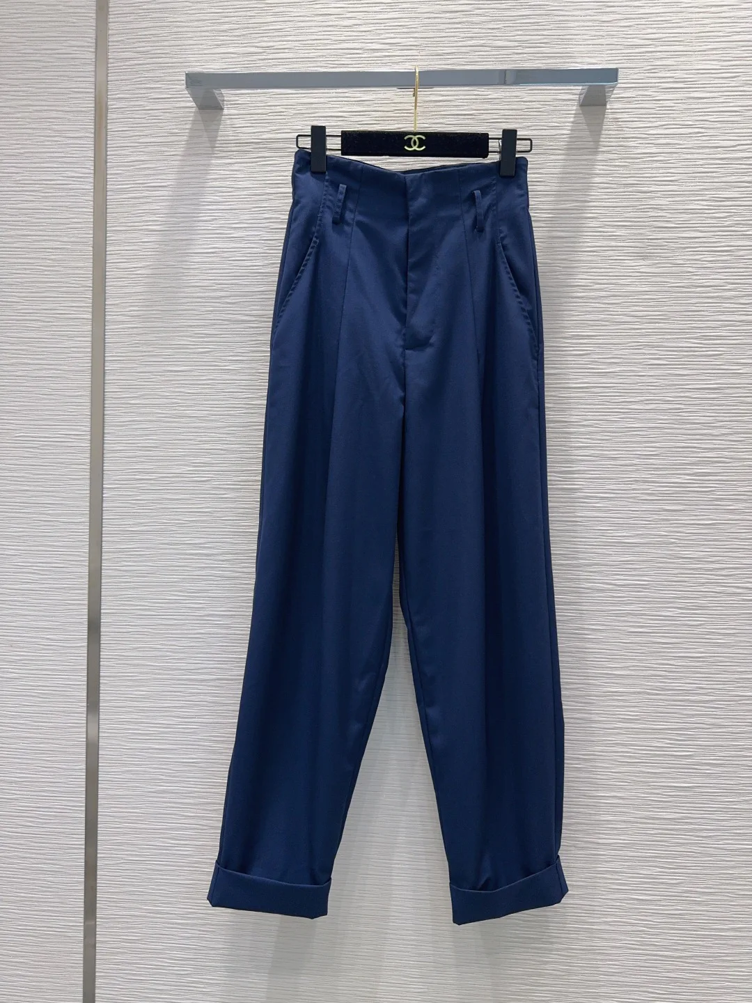 Women's Trousers CHANEL 18138163