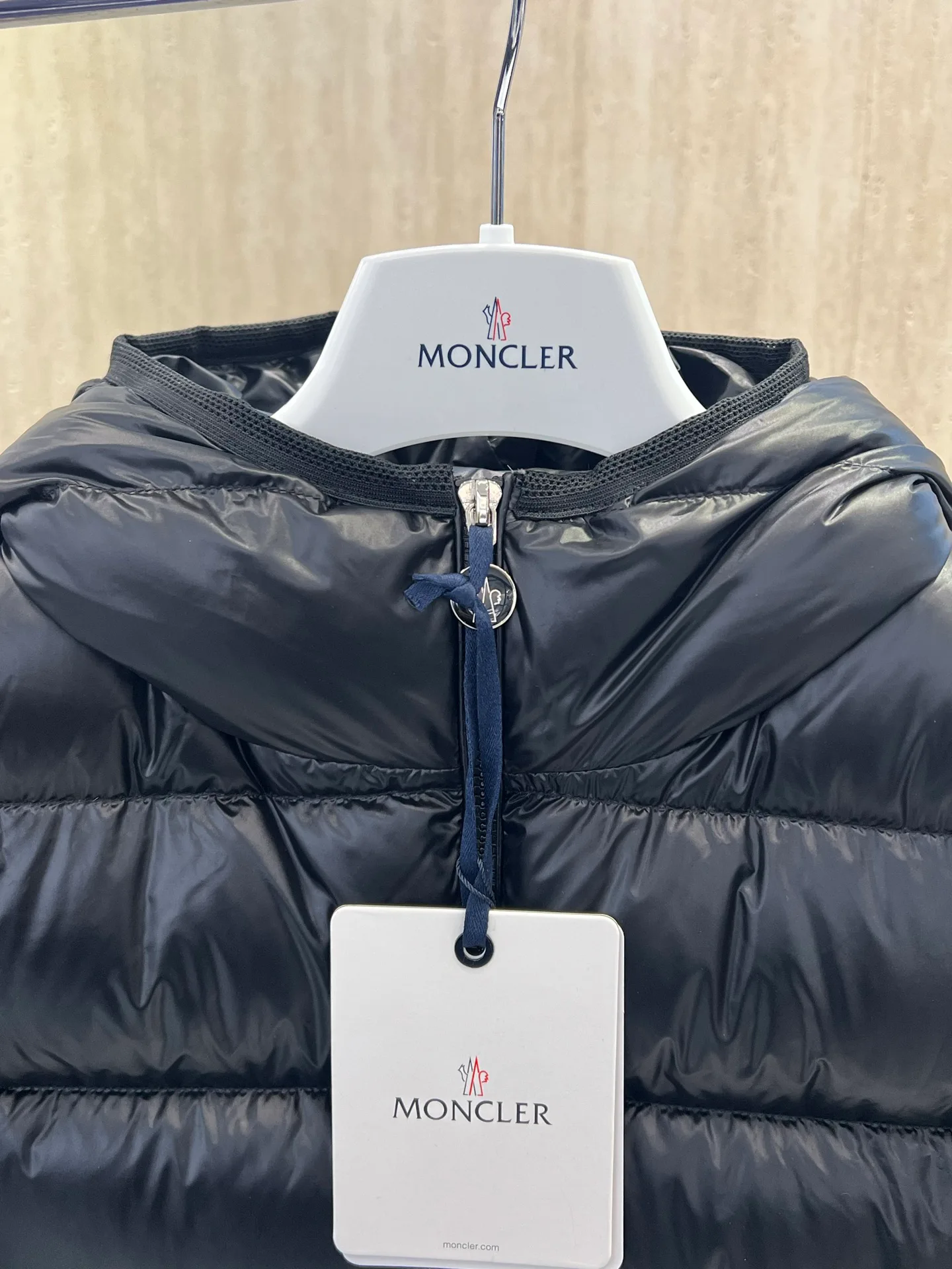 Men's Jackets And Down Jackets MONCLER 18231423