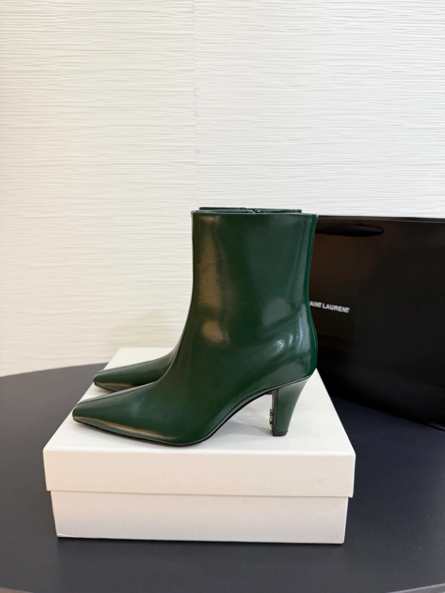 Women's Booties SAINT LAURENT 18071253