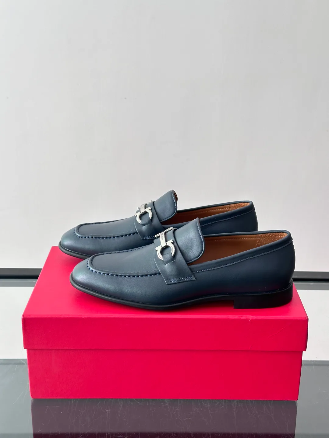 Men's Loafers And Dress Shoes SALVATORE FERRAGAMO 18079490