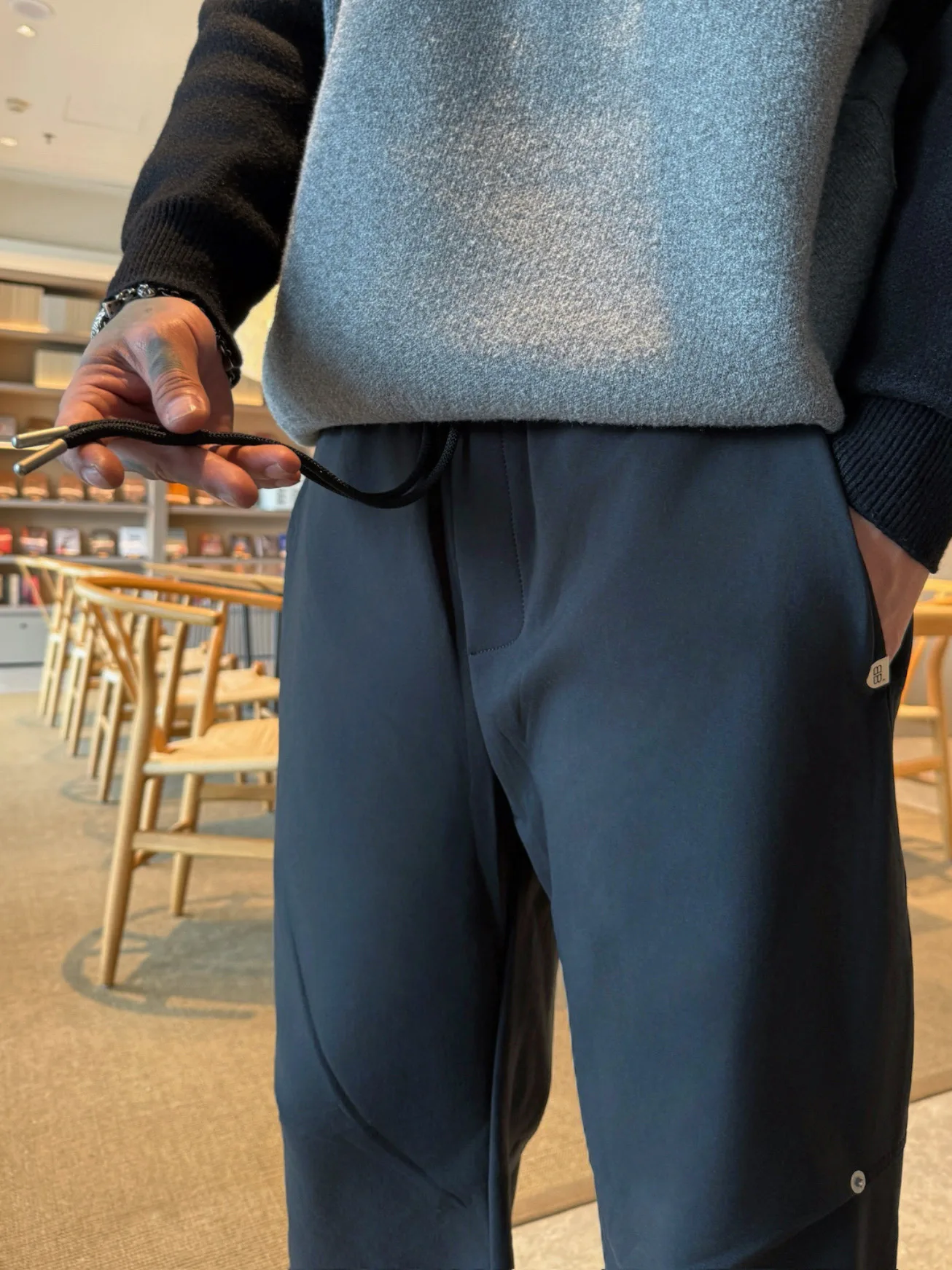 Men's Trousers BALENCIAGA 18345784