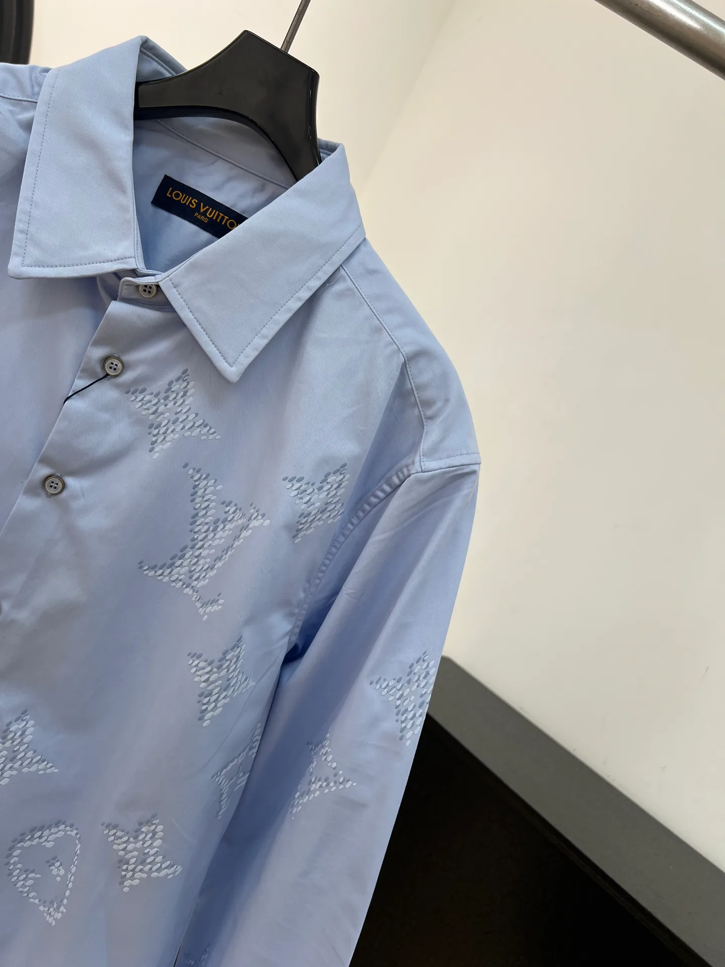 Men's Shirts LOUIS VUITTON 17854588