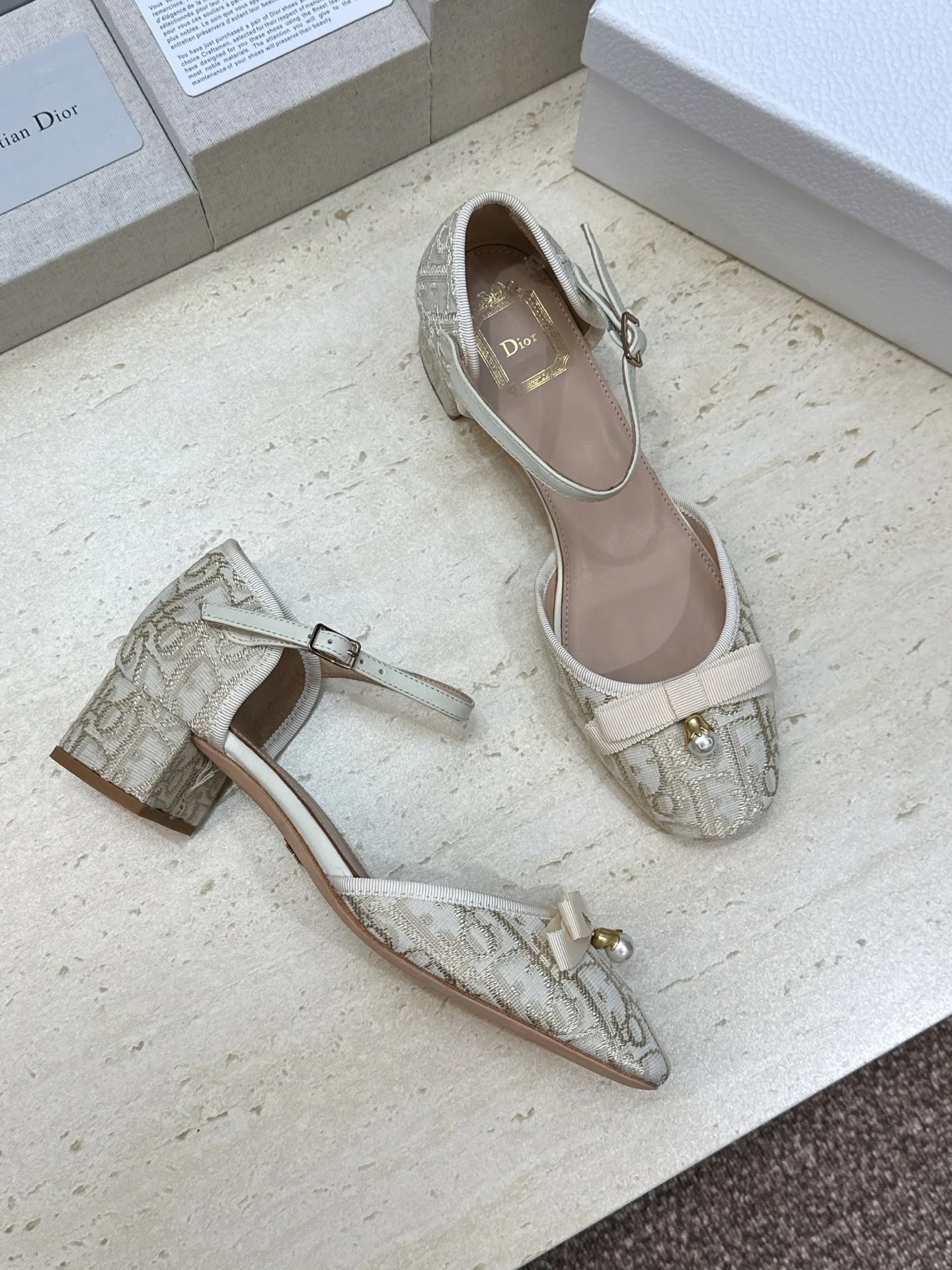 Women's Heels CHRISTIAN DIOR 17612356