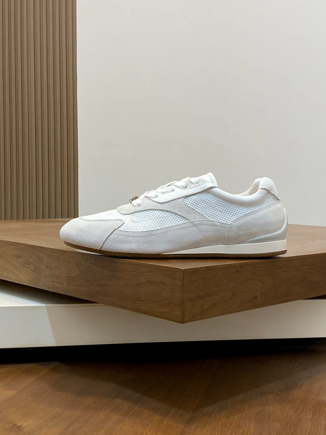 Men's Sneakers SALVATORE FERRAGAMO 18274574