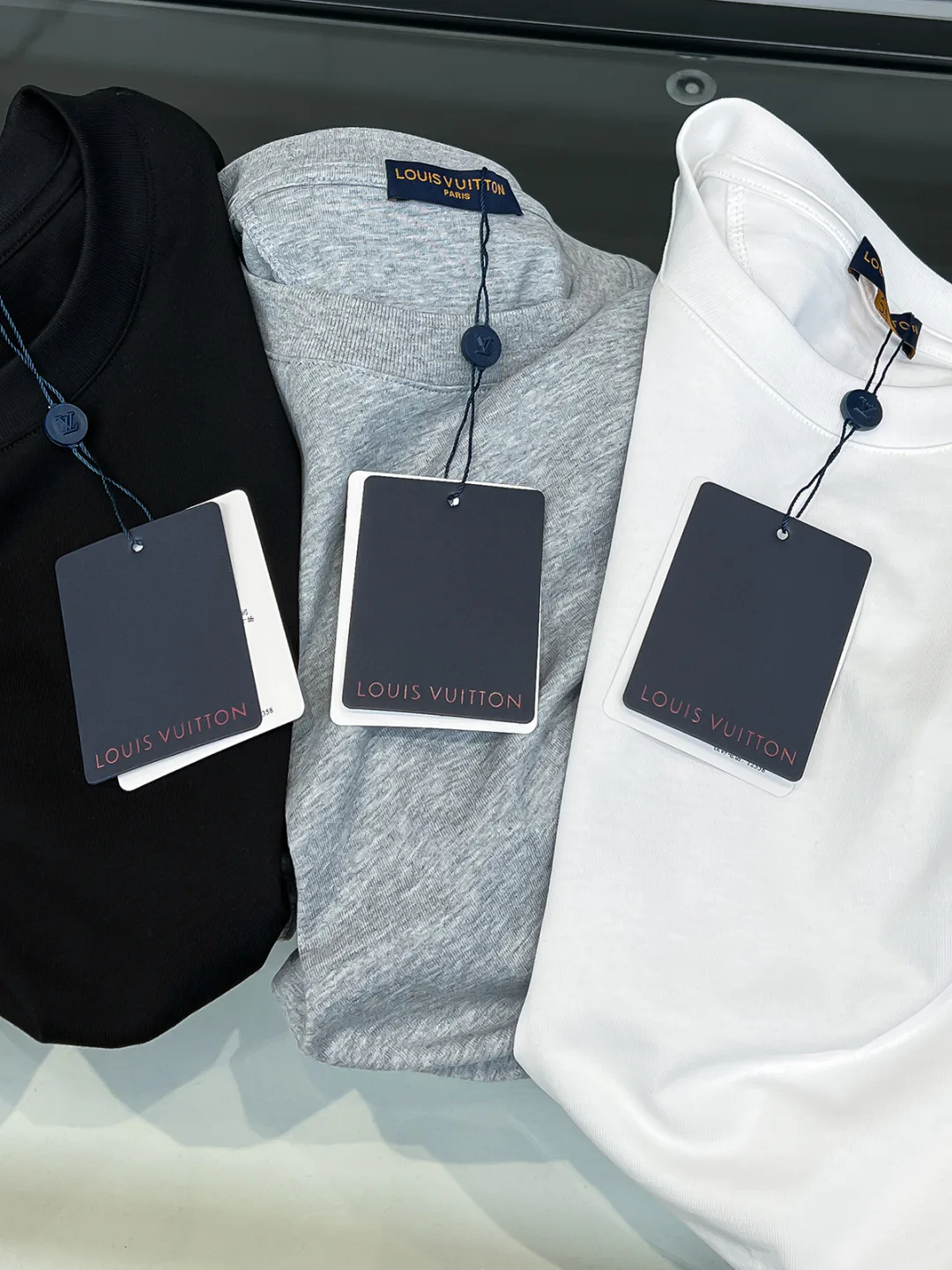 Men's T-Shirts LOUIS VUITTON 18499293