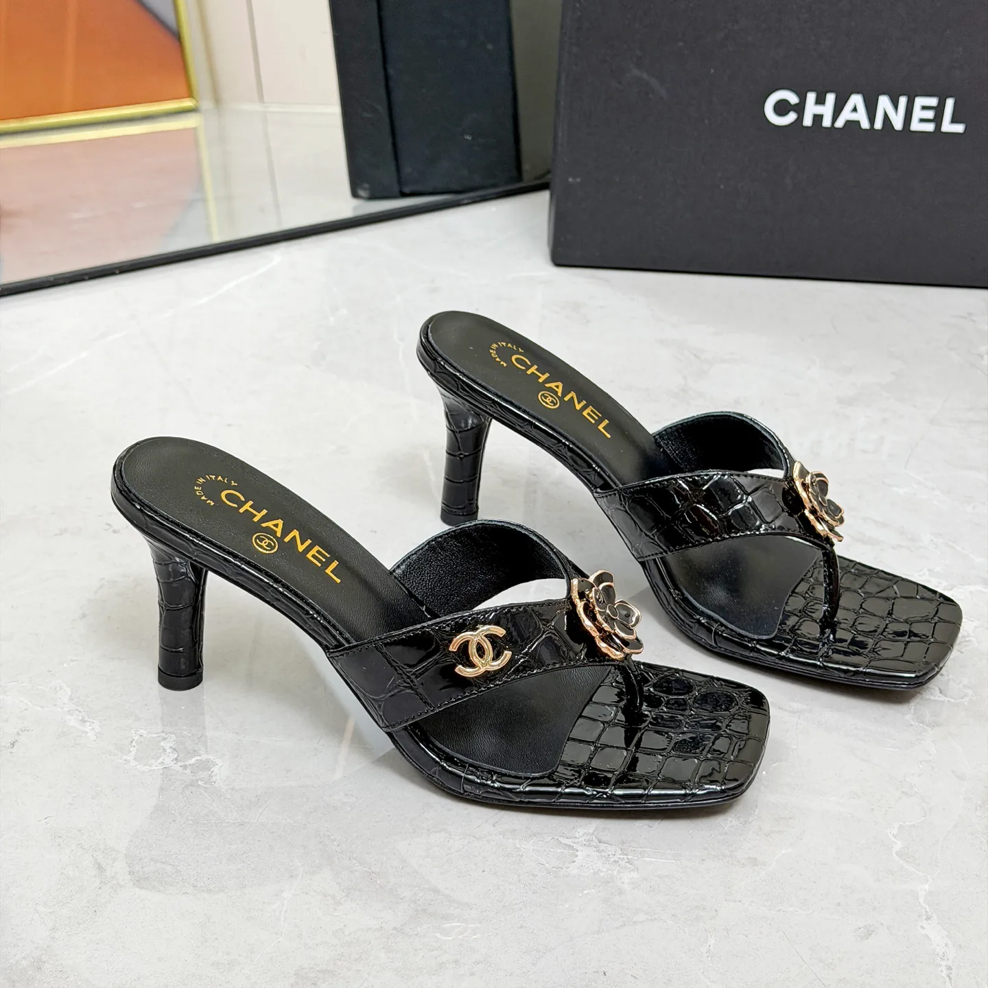 Women's Open-Toe Sandals CHANEL 17335026