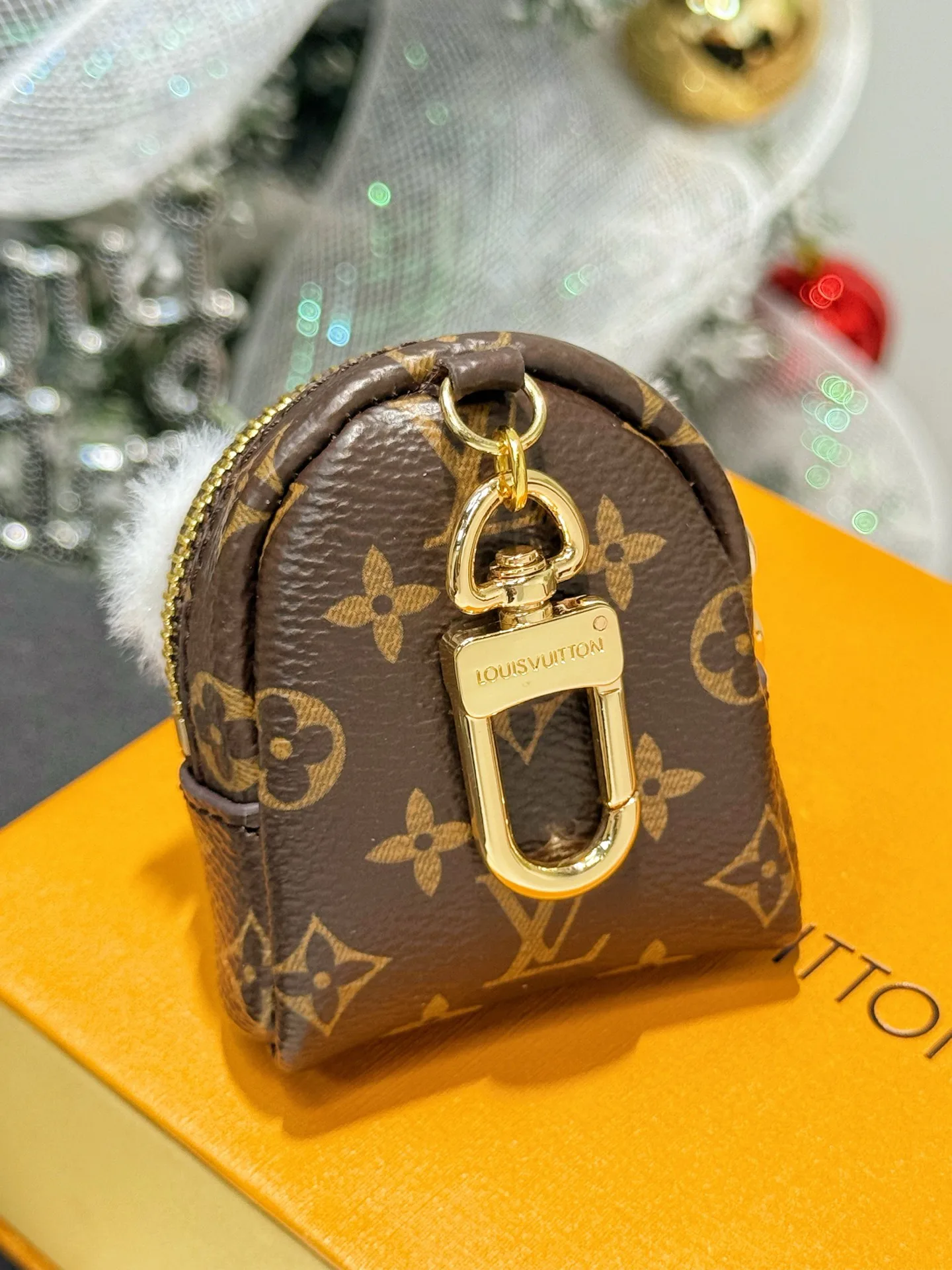 Key Cases LOUIS VUITTON 17886402