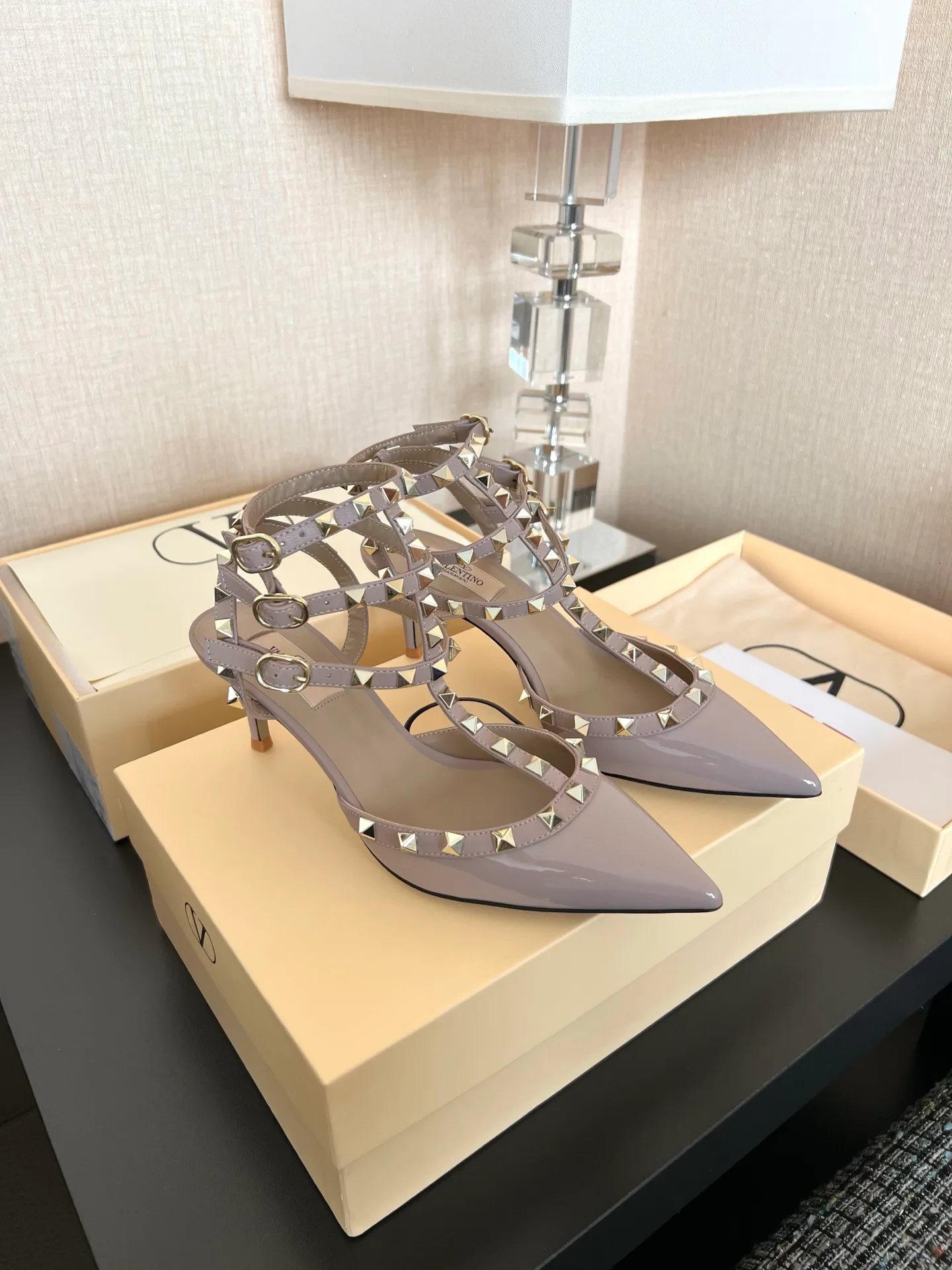 Women's Heels VALENTINO 17480209