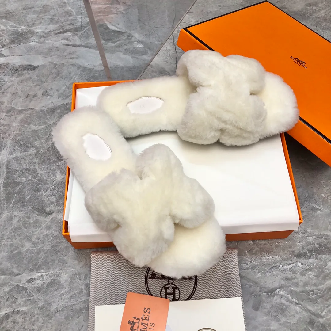 Women's Slippers HERMES 17977371