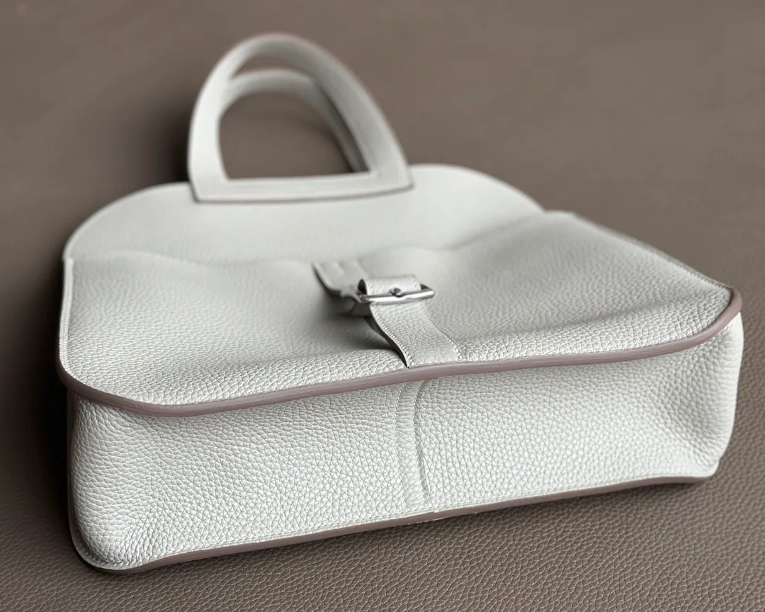 Women's Classic Handbags HERMES 18494563