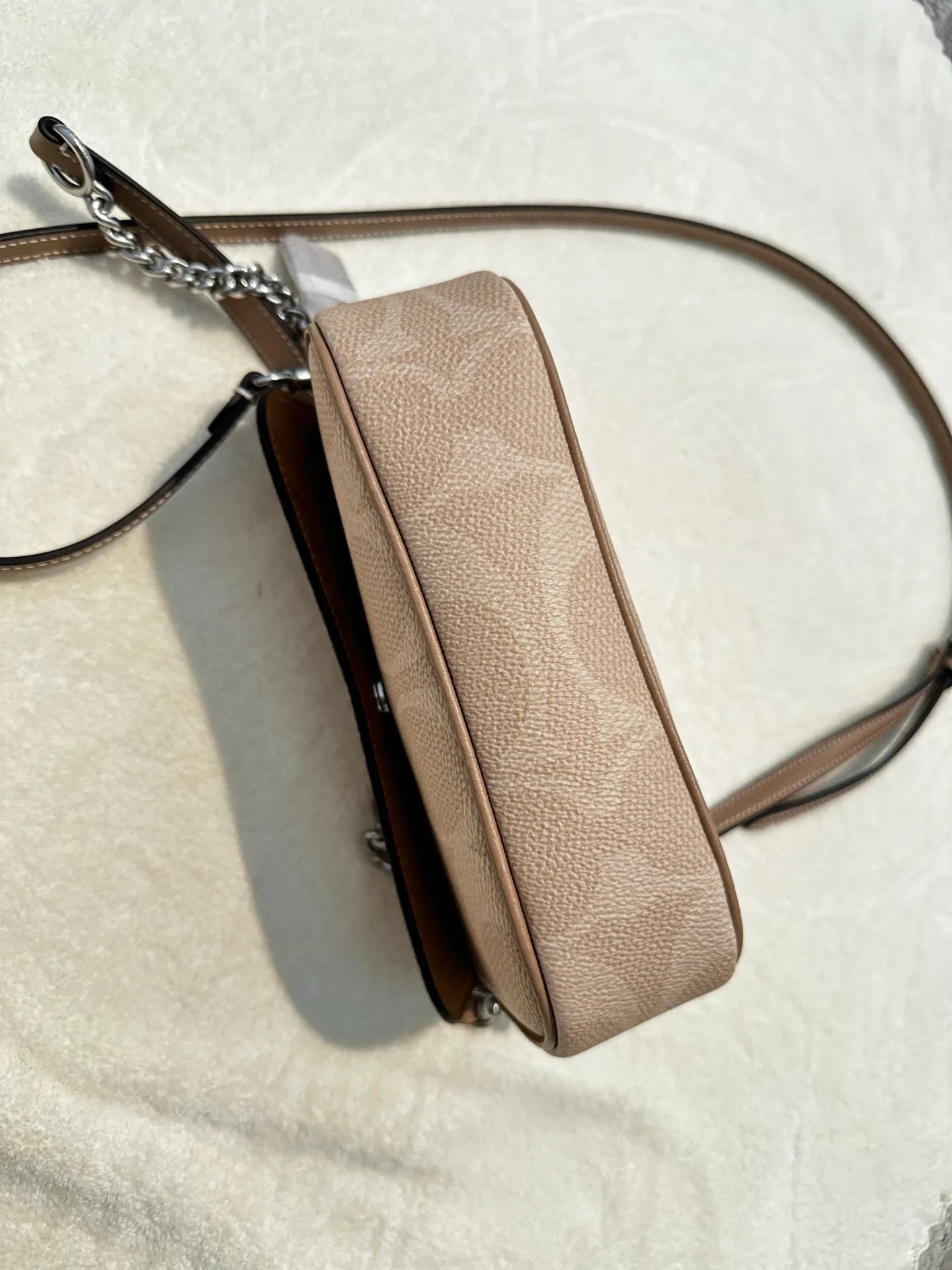 Women's Classic Handbags COACH 17960961