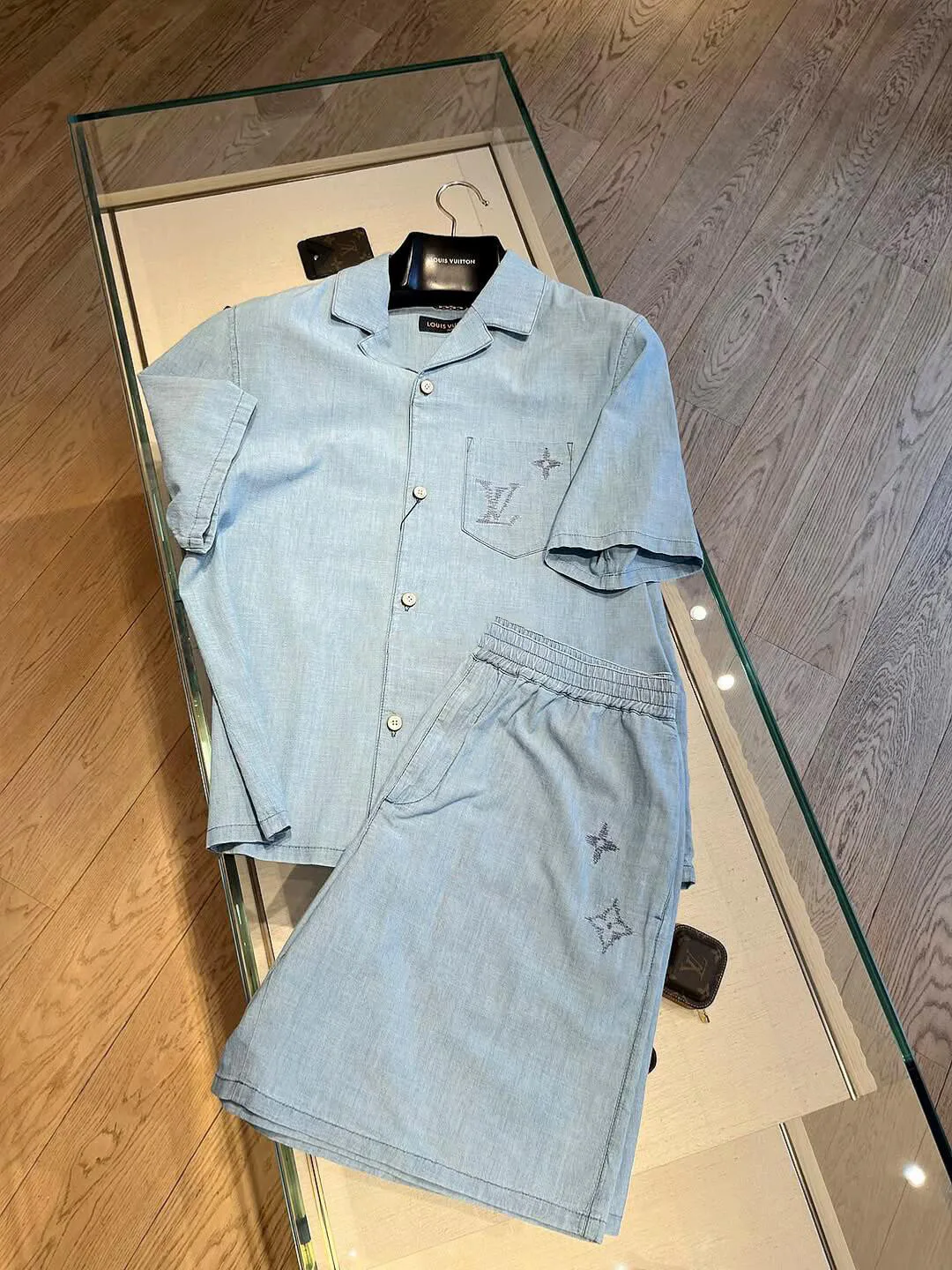 Men's Shorts LOUIS VUITTON 16991285