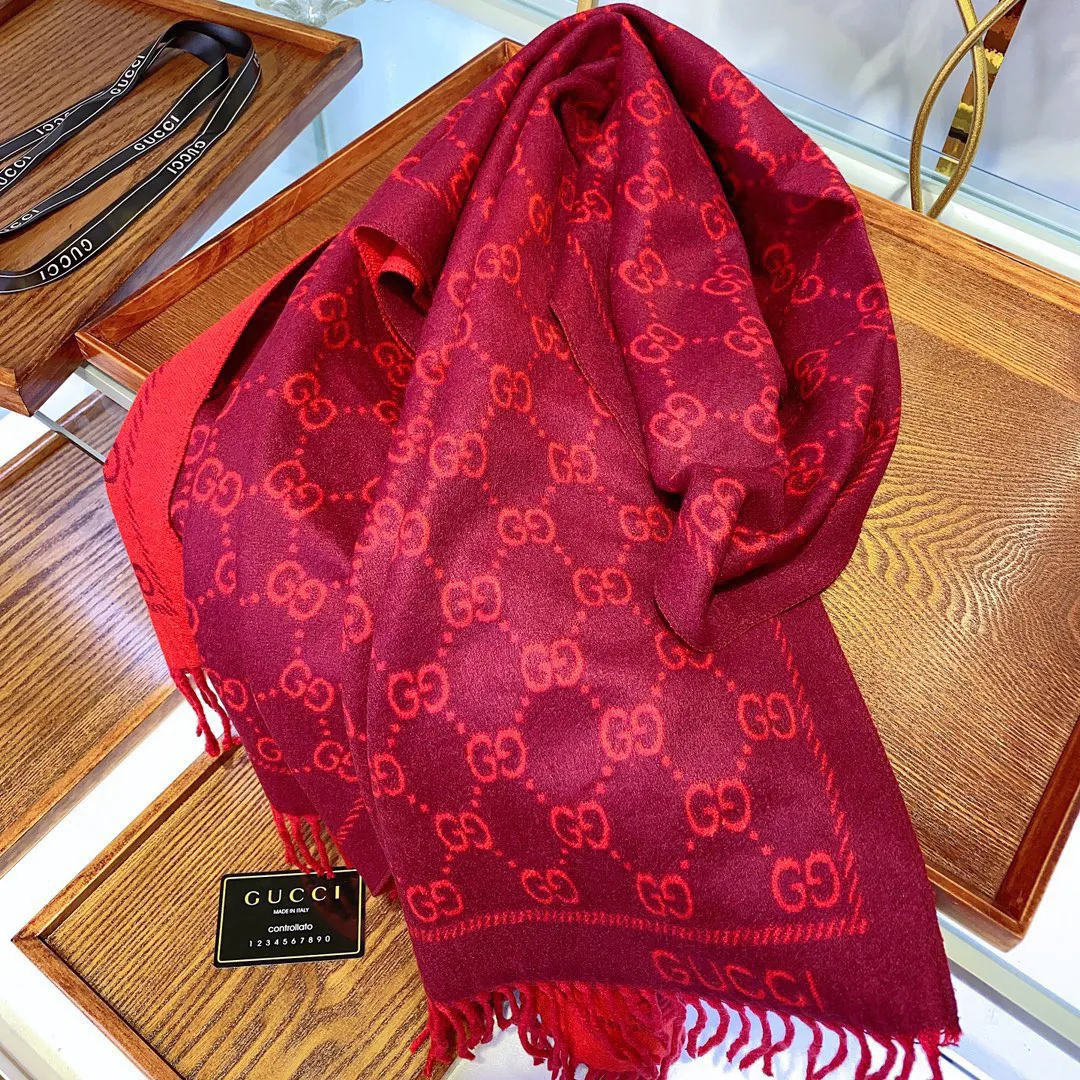 Scarves GUCCI 18291468