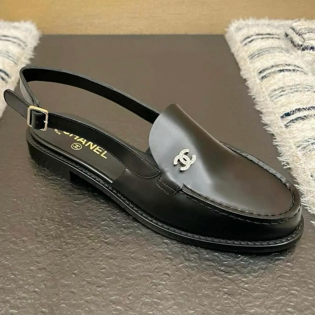 Women's Loafers And Moccasins CHANEL 18450791
