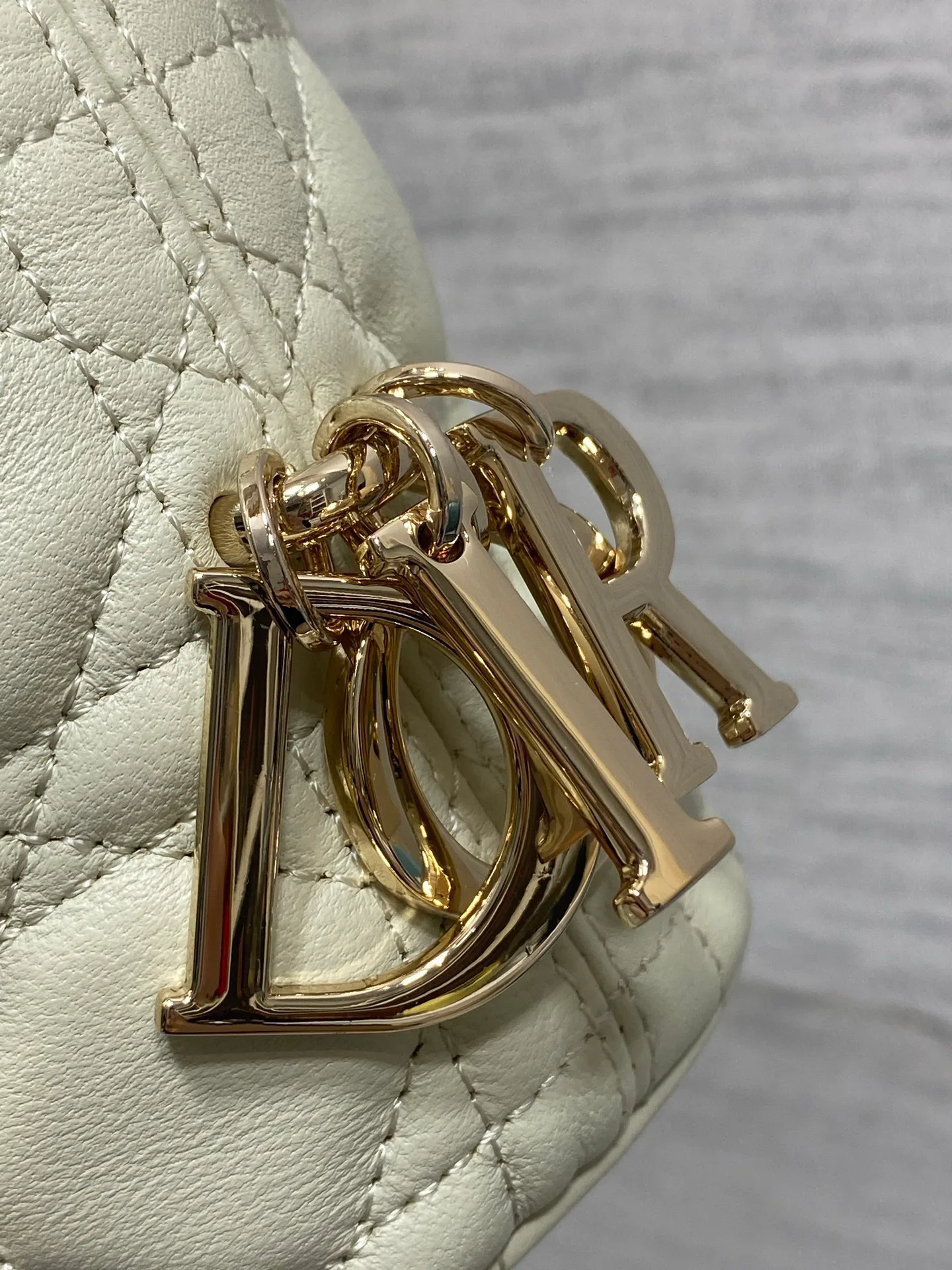 Women's Classic Handbags CHRISTIAN DIOR 18242108