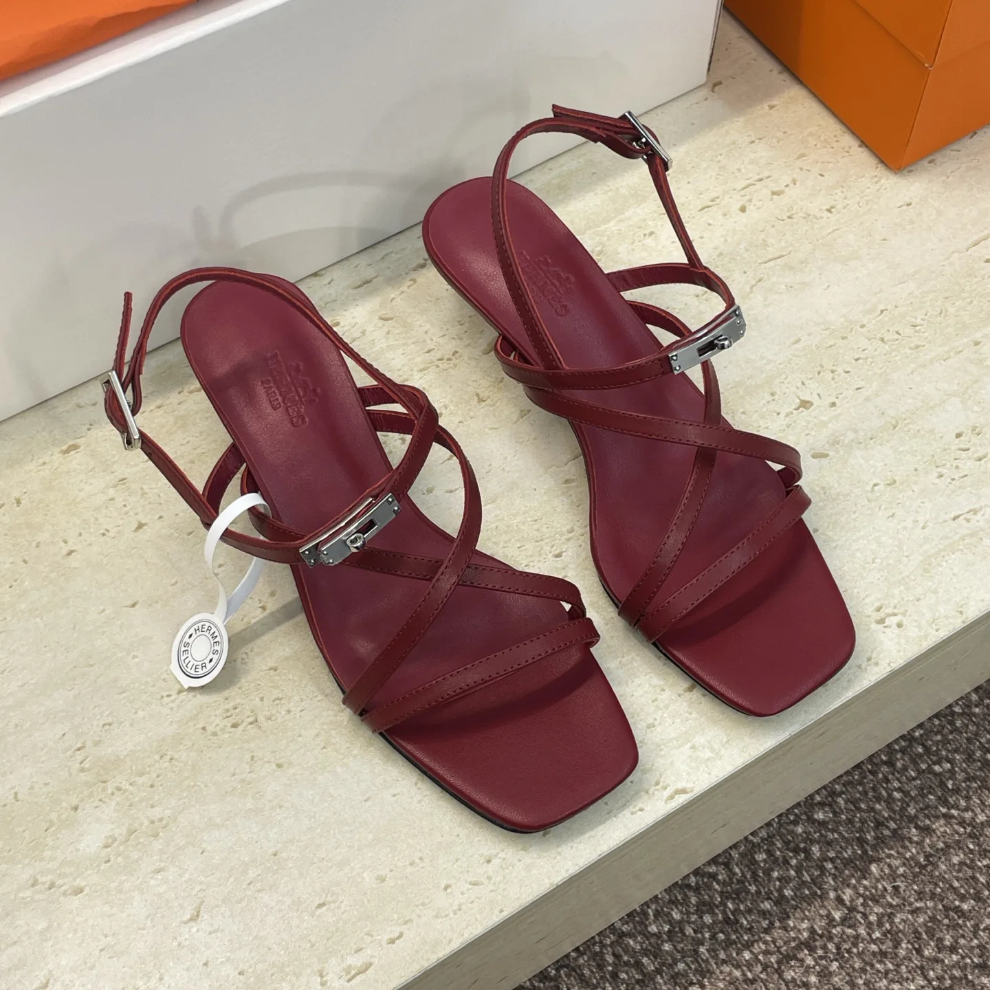 Women's Open-Toe Sandals HERMES 18120793