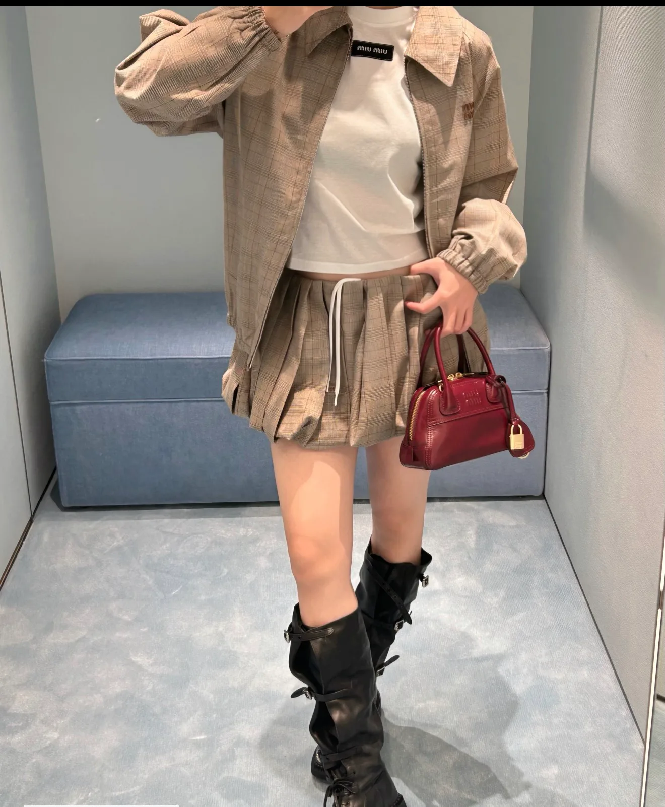 Women's Jackets And Down Jackets MIU MIU 18113756