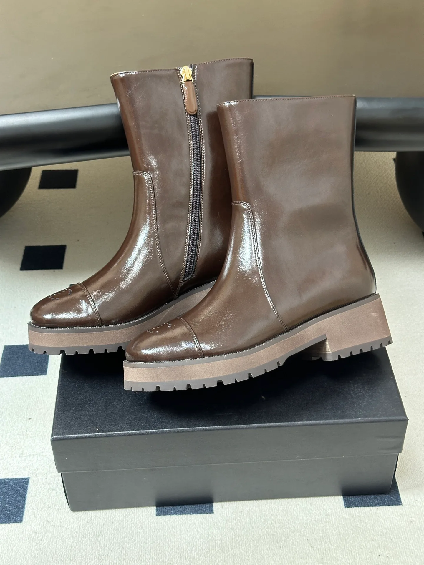 Women's Ankle Boots CHANEL 18048842