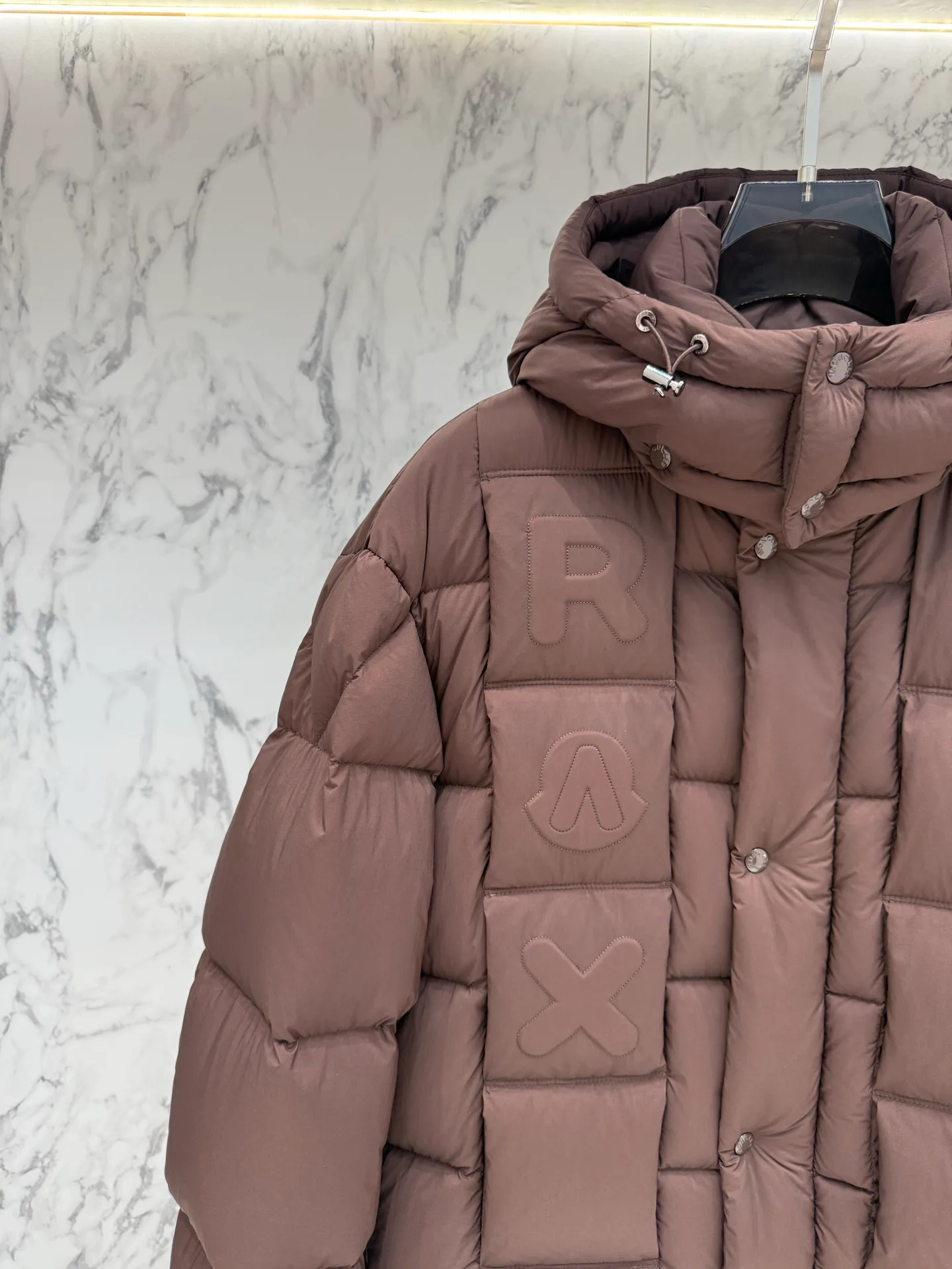 Men's Jackets And Down Jackets MONCLER 18047763