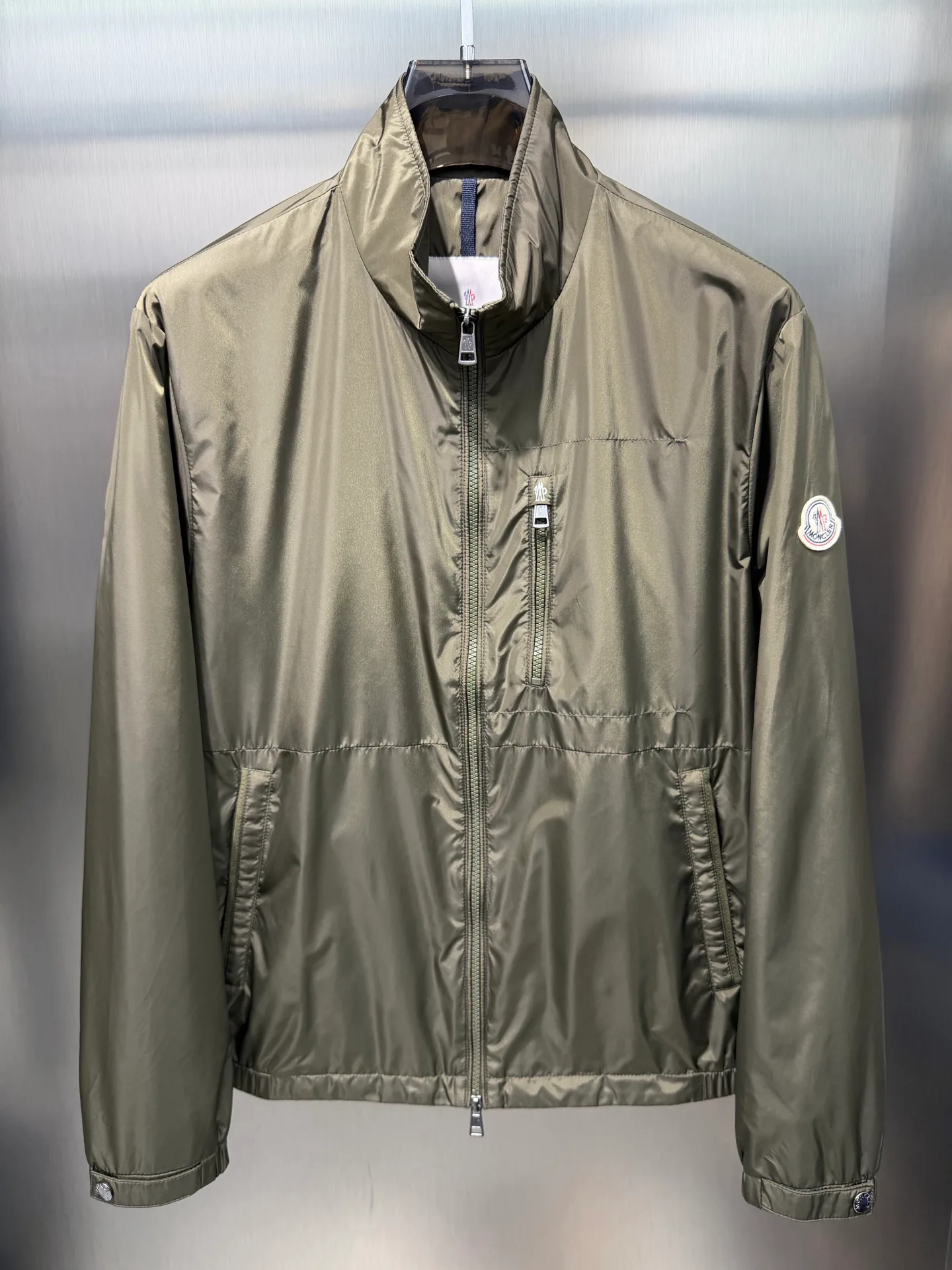 Women's Jackets And Down Jackets MONCLER 18177865