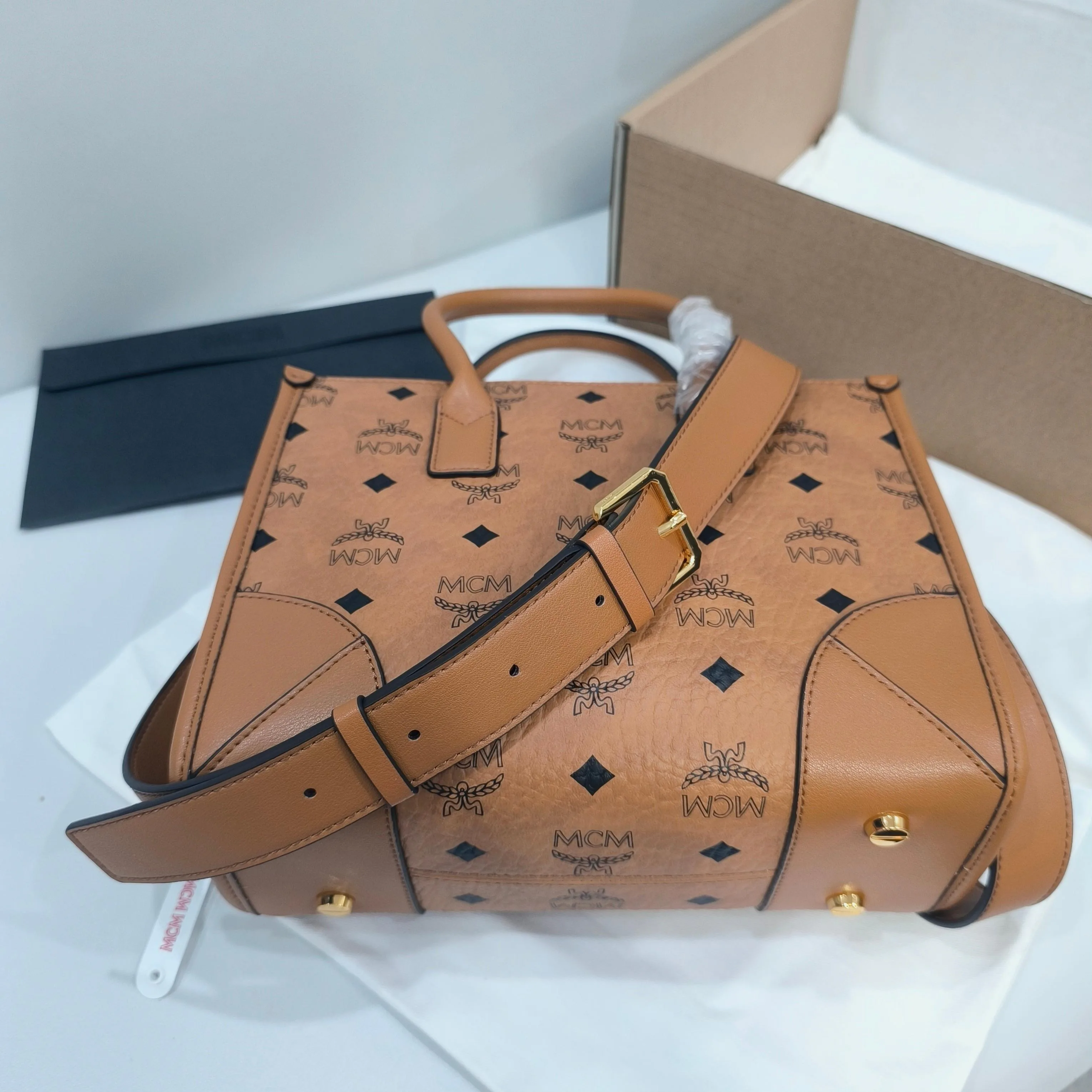 Women's Classic Handbags MCM 18223308