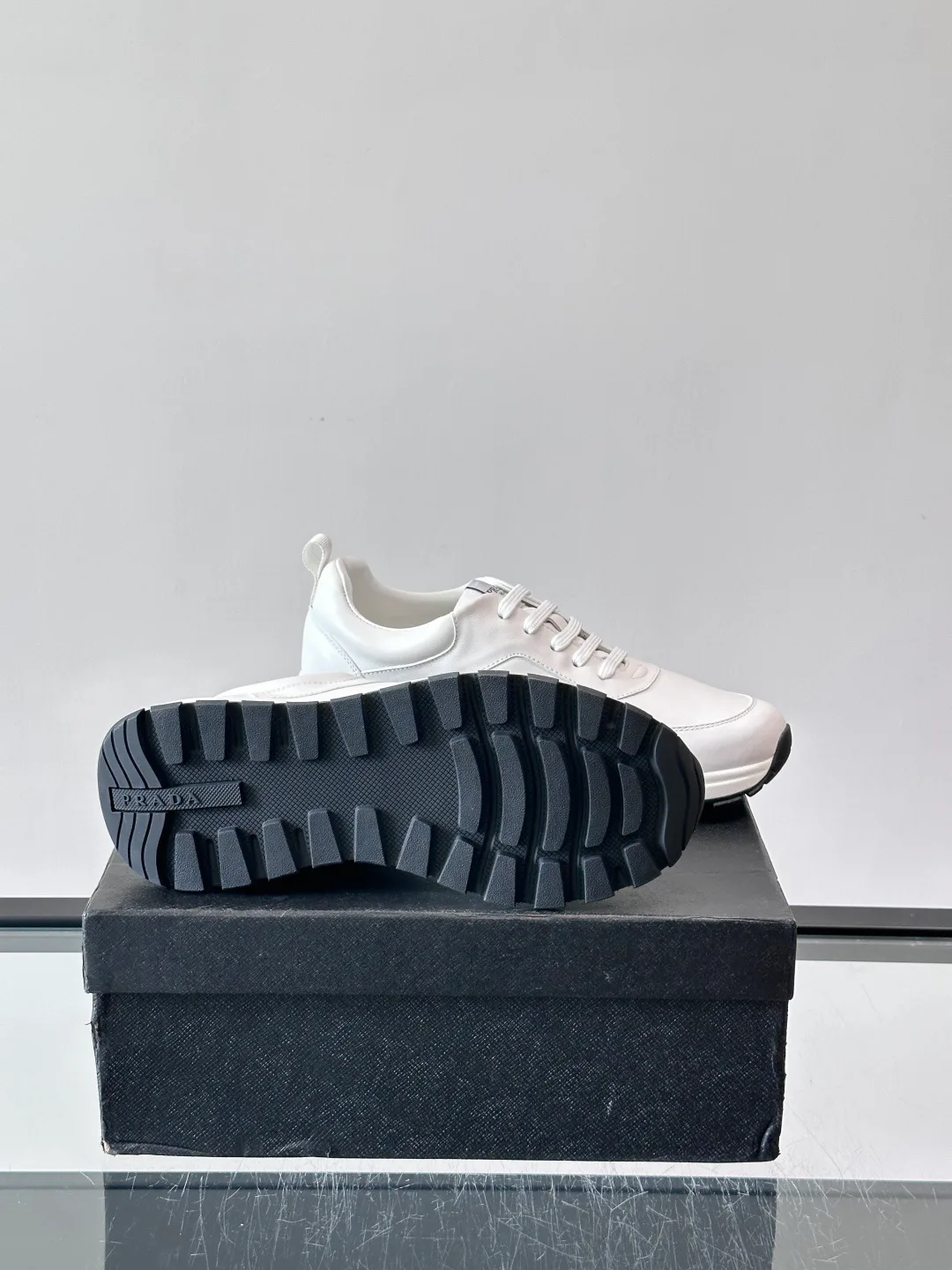 Men's Sneakers PRADA 17349450