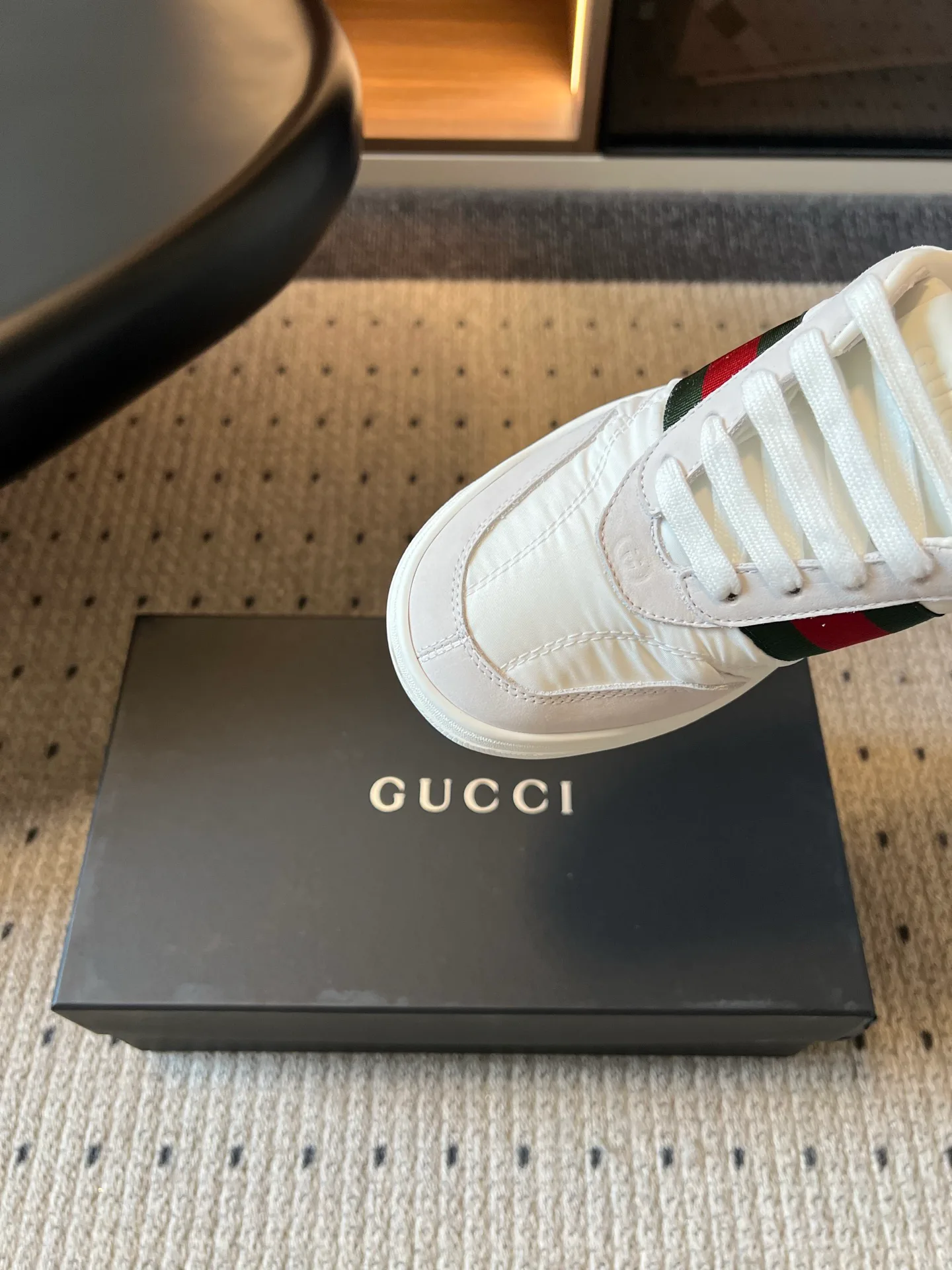 Women's Sneakers GUCCI 17926086