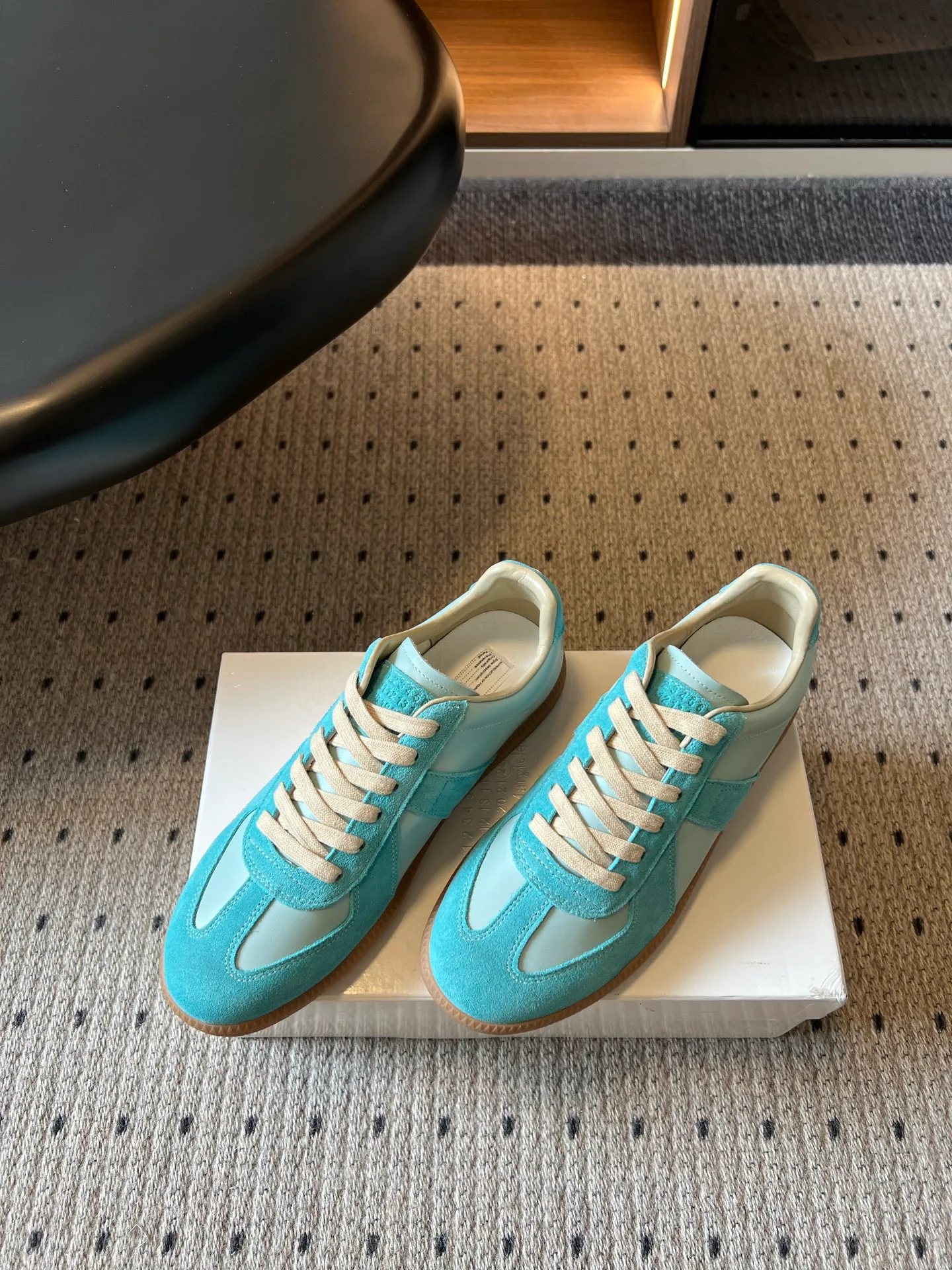 Women's Sneakers MAISON MARGIELA 17568918