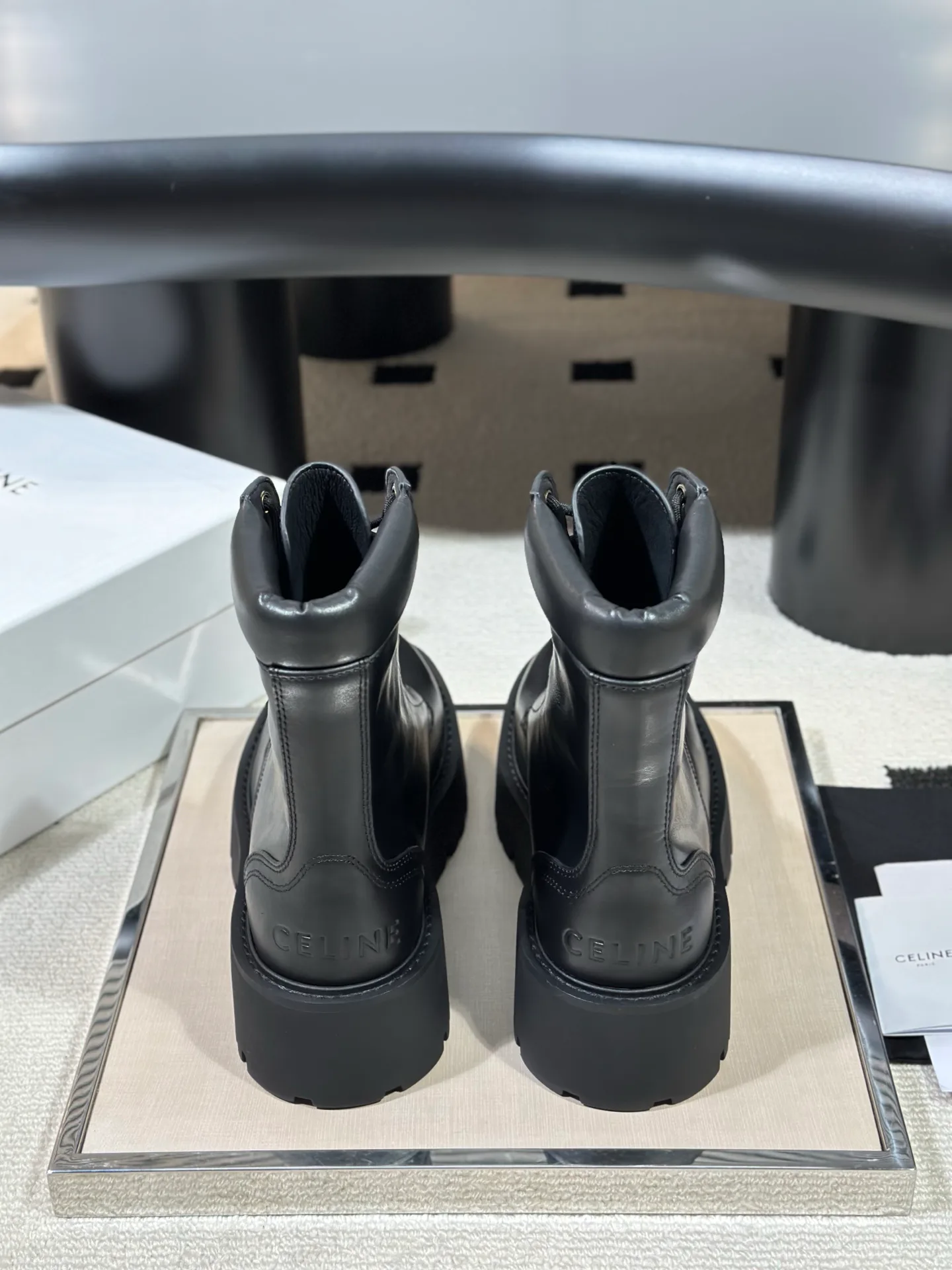 Women's Ankle Boots CELINE 18041649