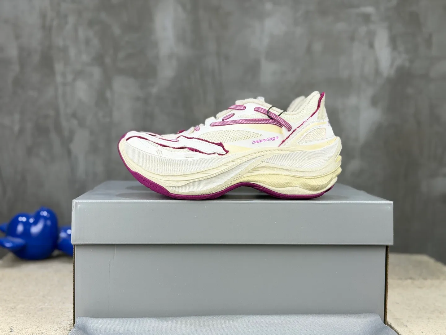 Women's Sneakers BALENCIAGA 17787121