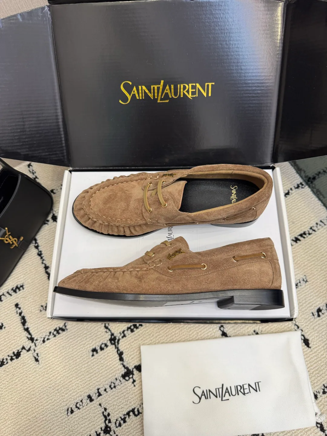 Women's Loafers And Moccasins SAINT LAURENT 18139447