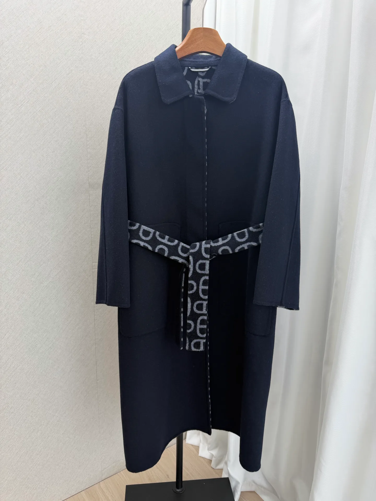 Women's Coats HERMES 18482140