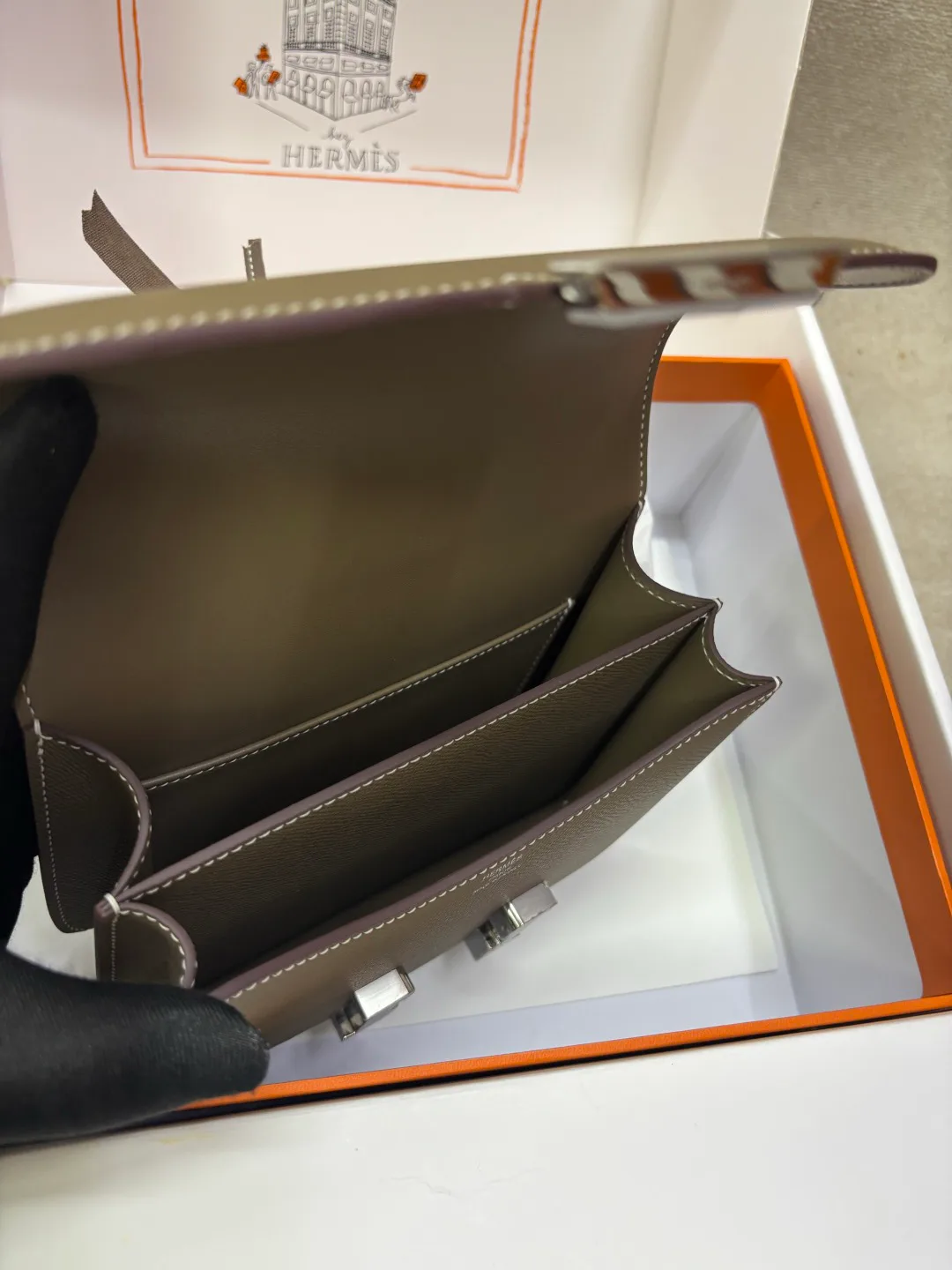 Women's Classic Handbags HERMES 17778460