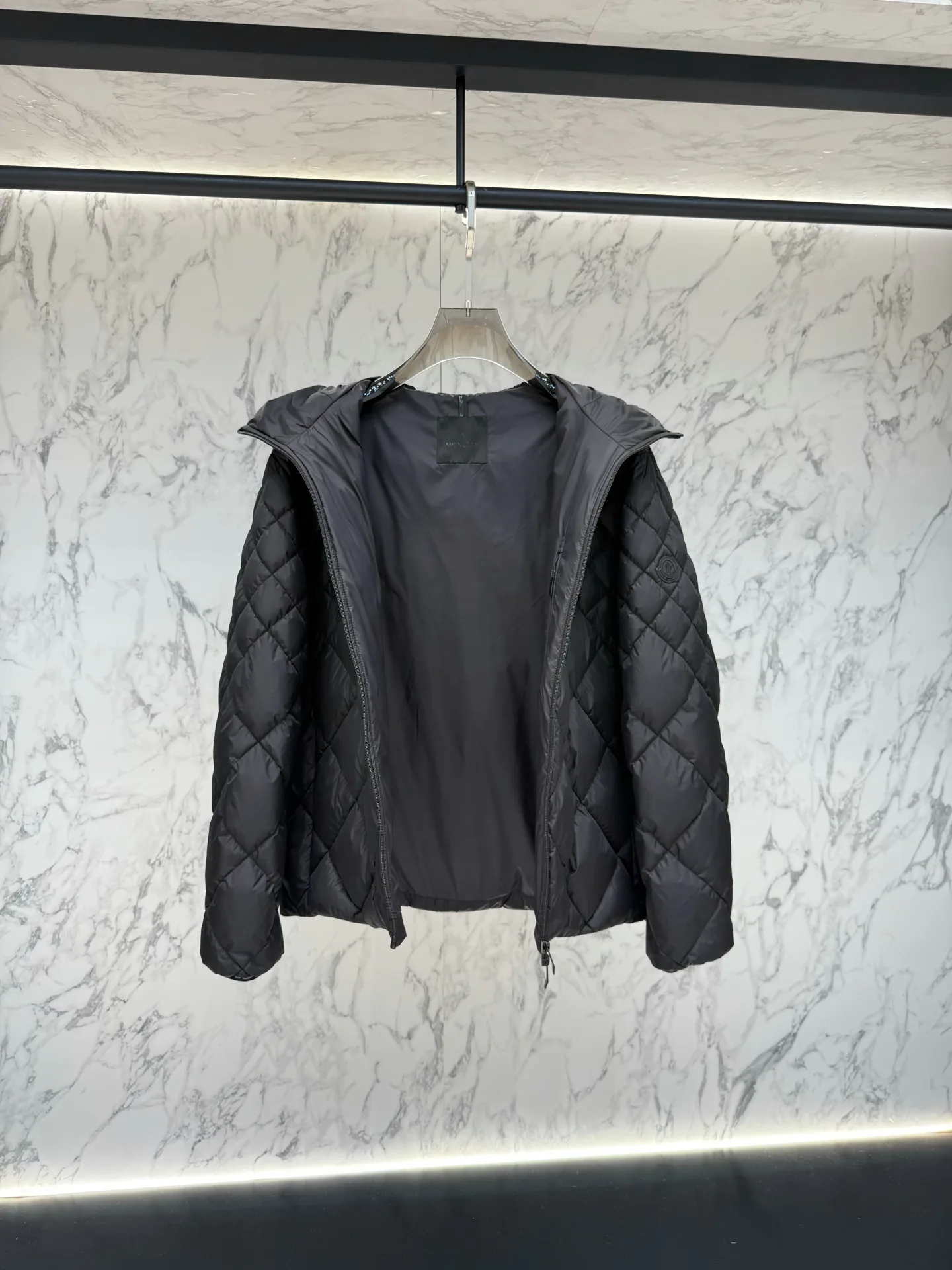 Men's Jackets And Down Jackets MONCLER 18214576