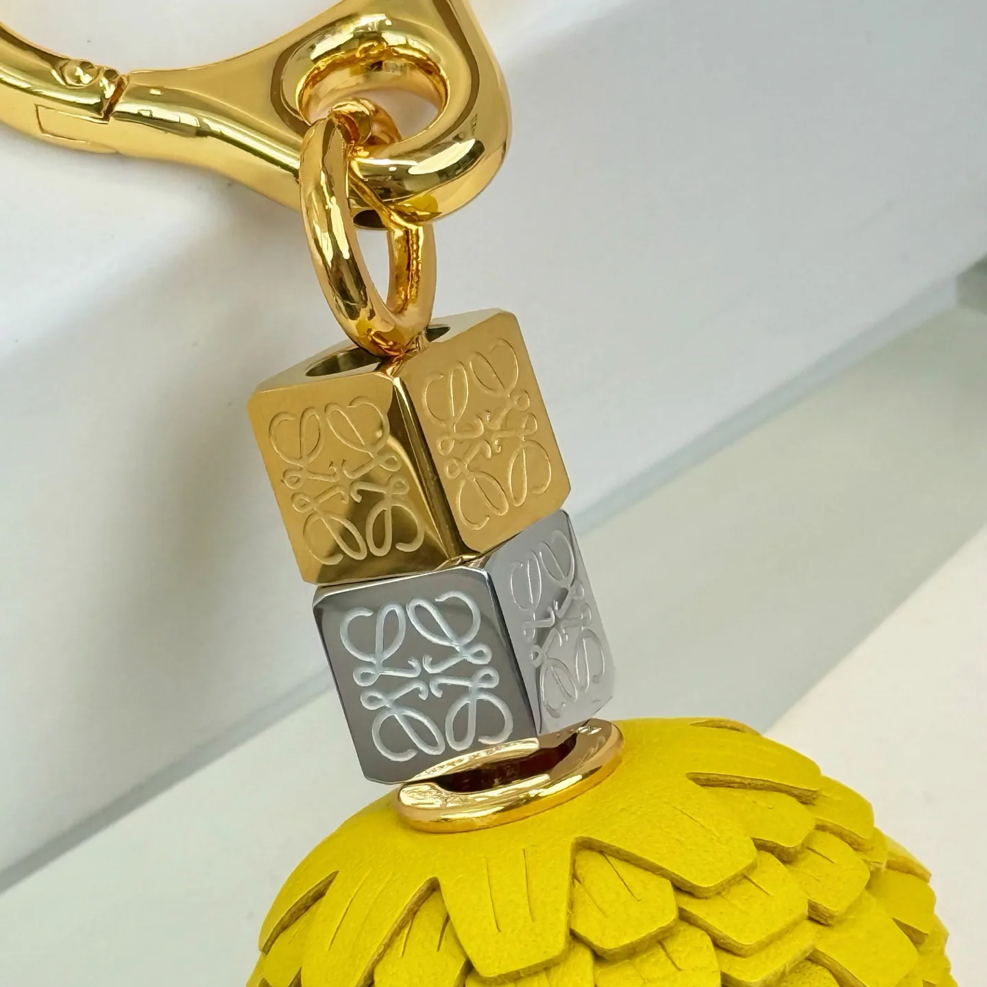 Key Cases LOEWE 18014099