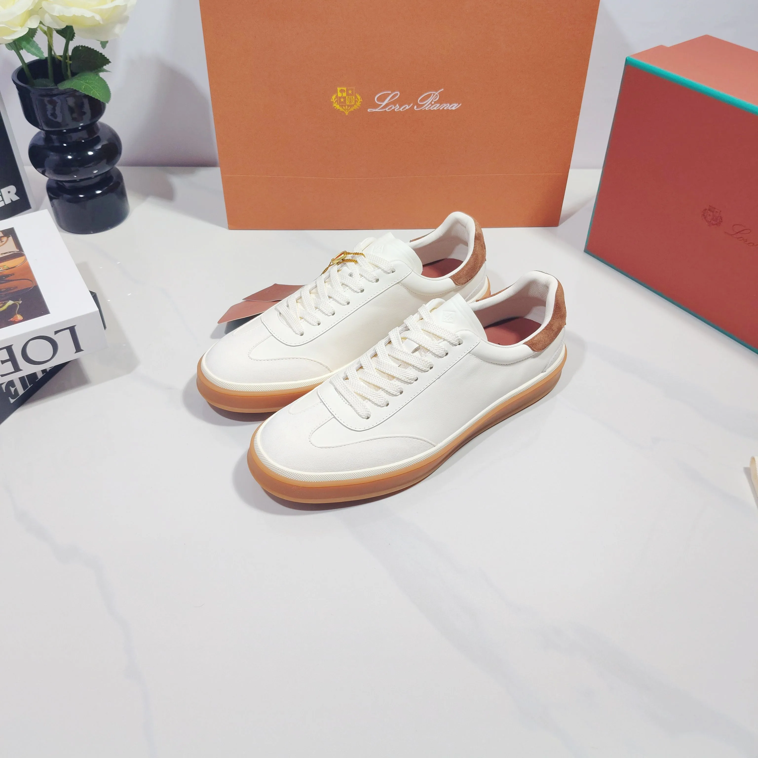 Women's Sneakers LORO PIANA 17961944