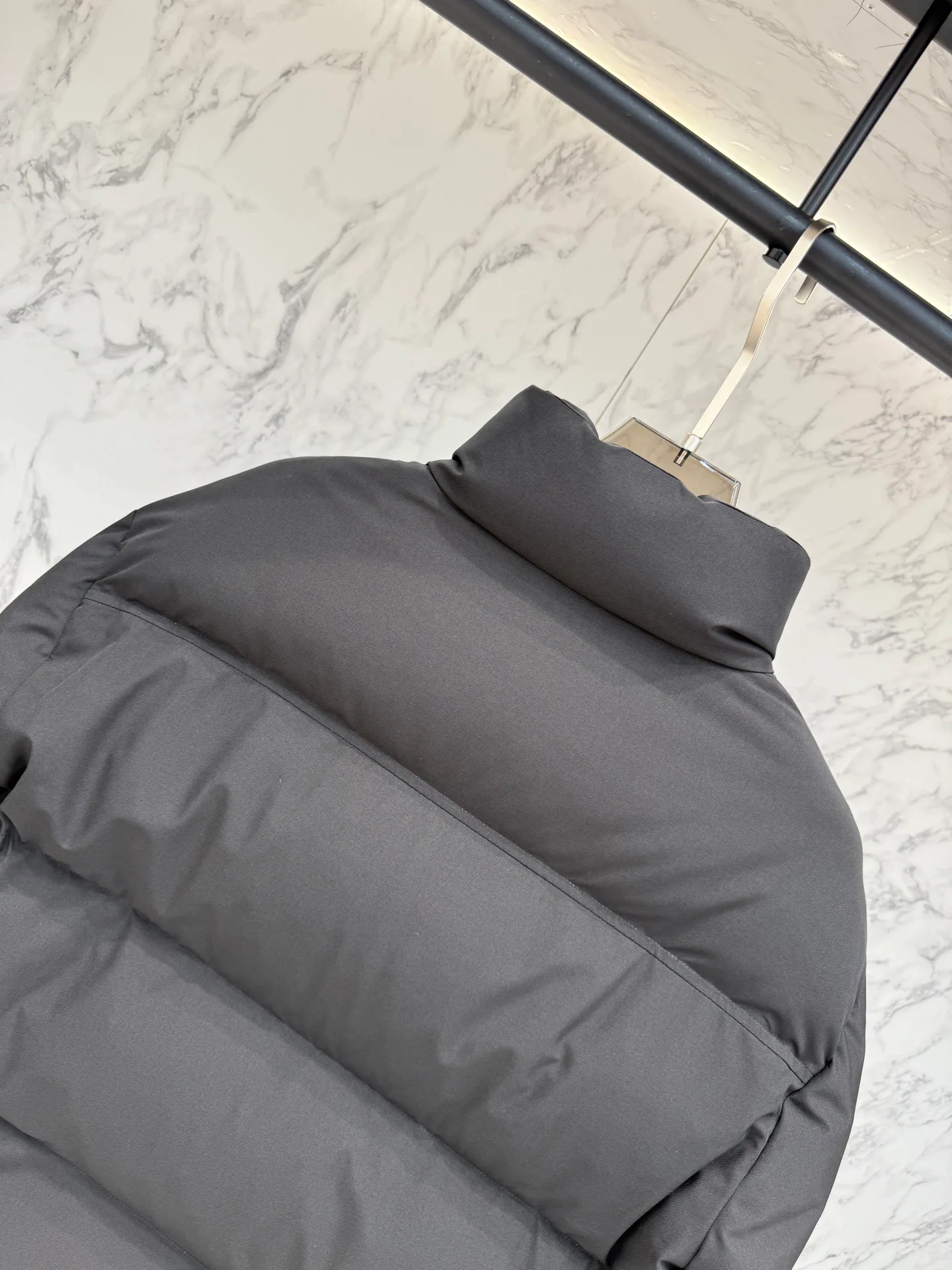 Women's Jackets And Down Jackets BURBERRY 18279264