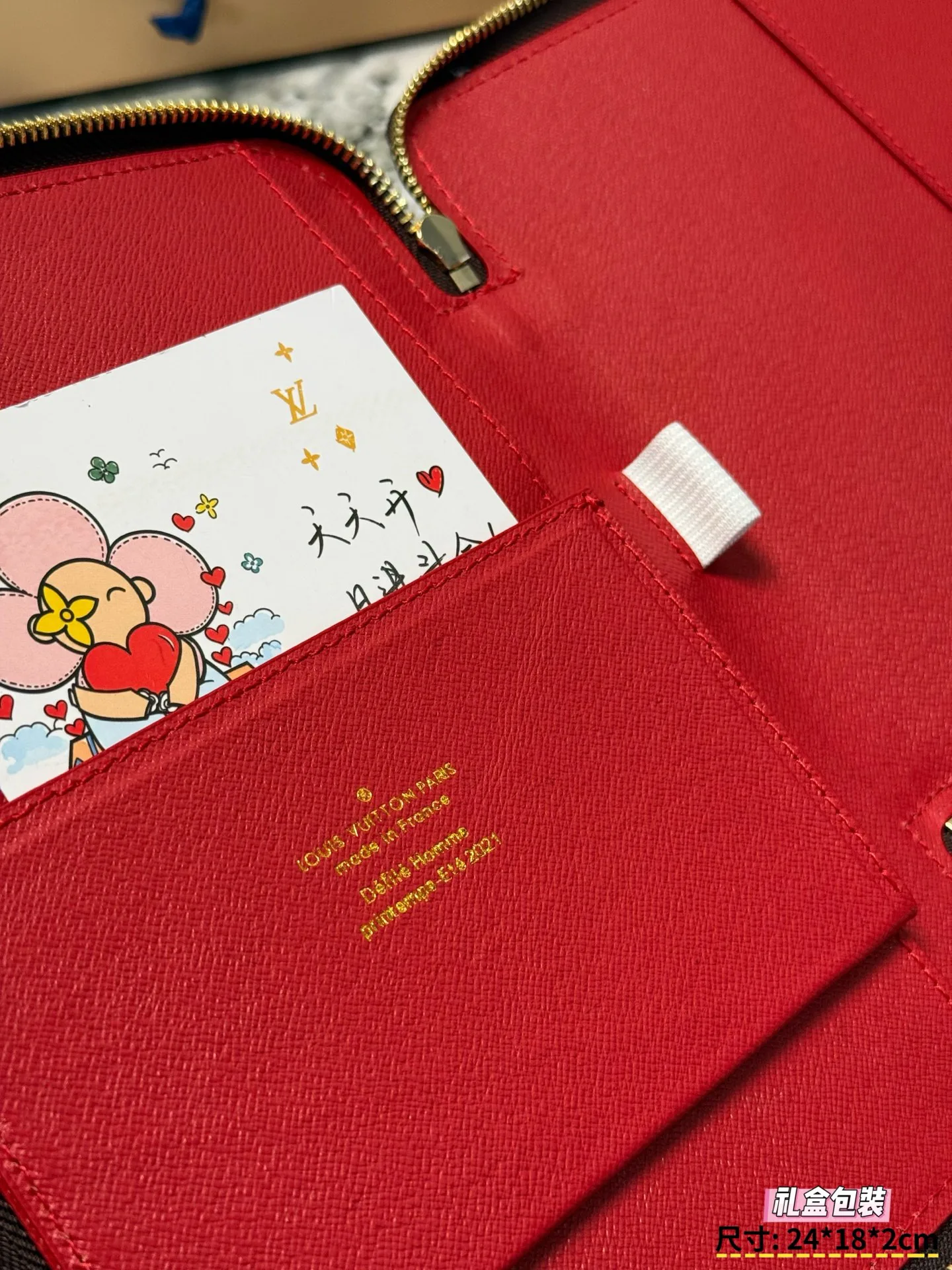 Women's Clutches LOUIS VUITTON 18013760