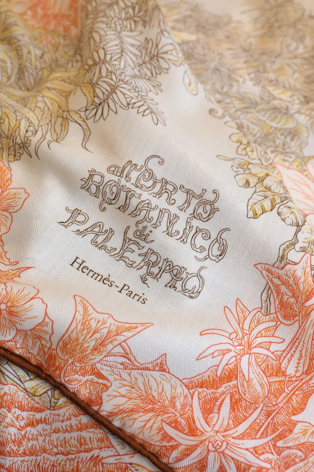 Silk Scarves HERMES 18222503