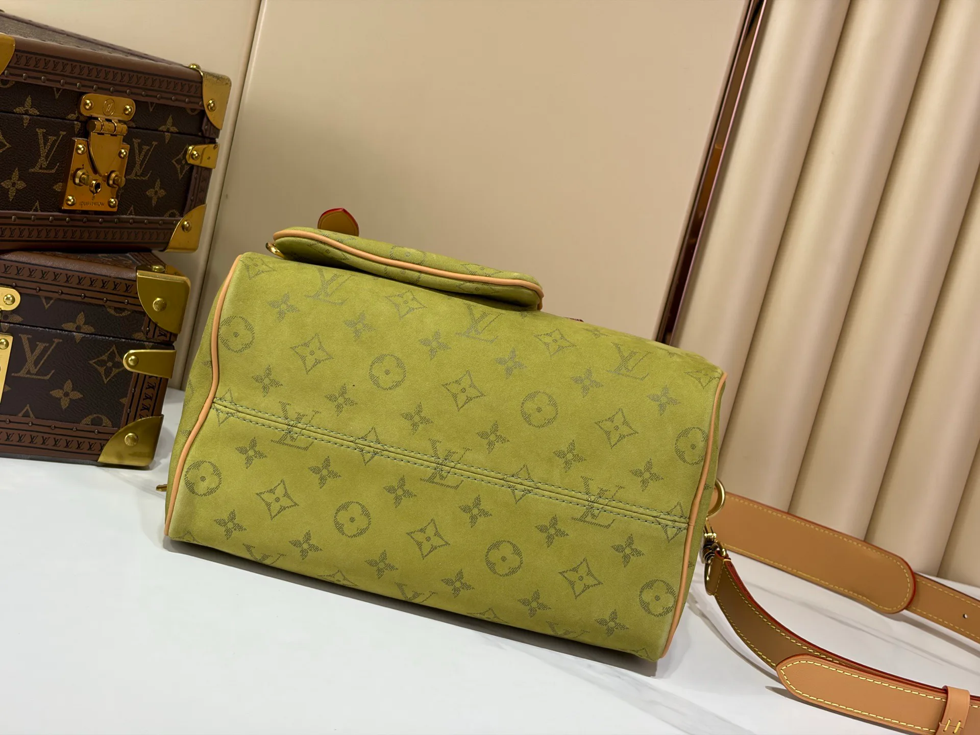 Women's Classic Handbags LOUIS VUITTON 18391199